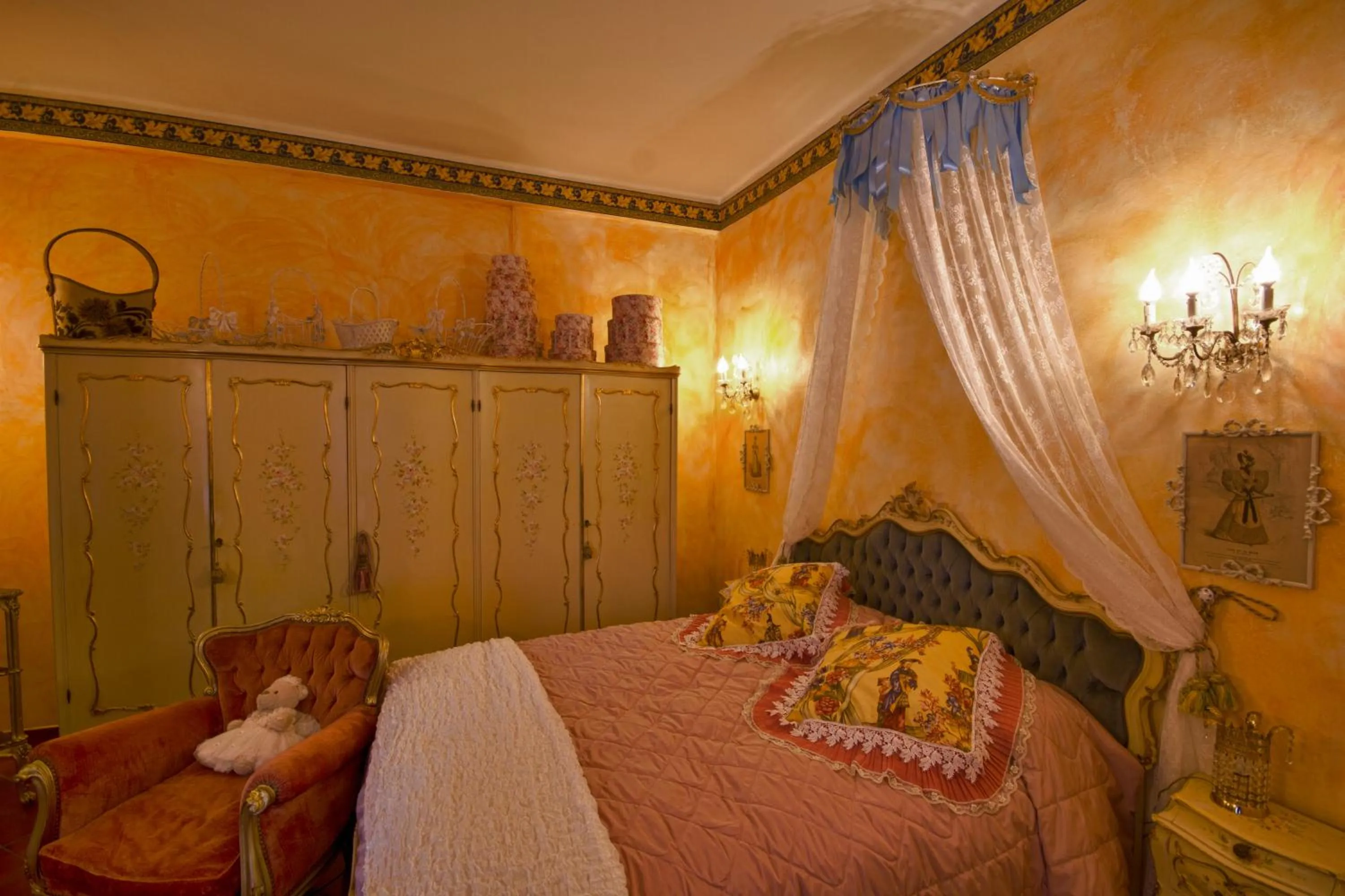 Bedroom, Bed in B&B La Maison degli Angeli