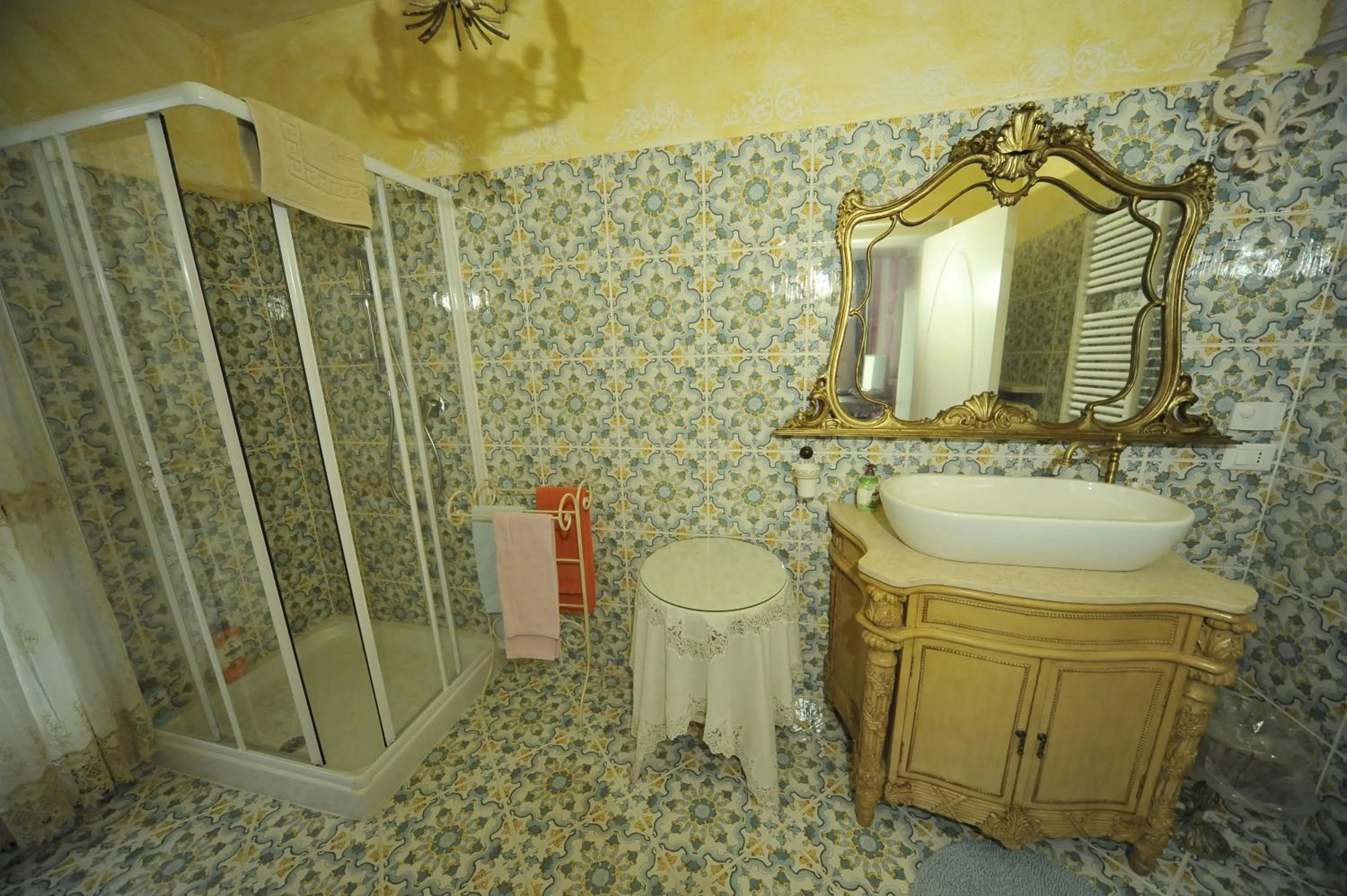 Bathroom in B&B La Maison degli Angeli