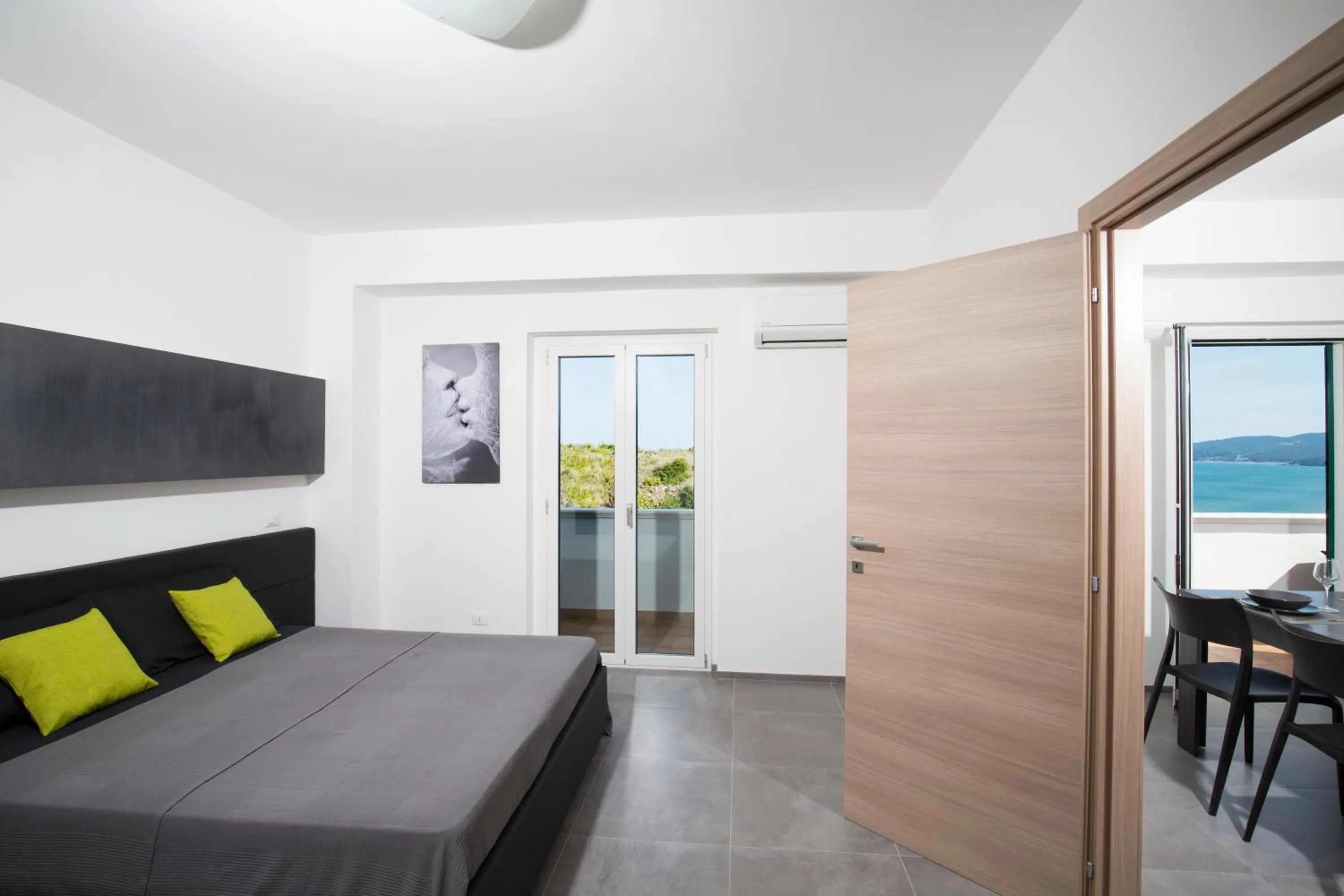 Sea view, Bed in Svevo Sea House