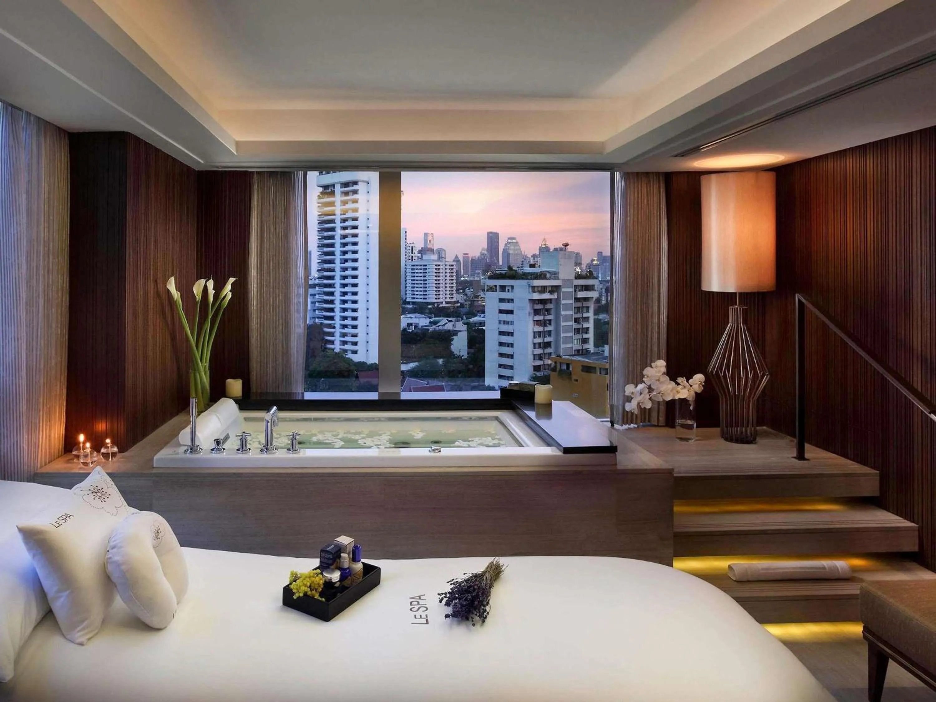 Spa and wellness centre/facilities, Bed in Sofitel Bangkok Sukhumvit