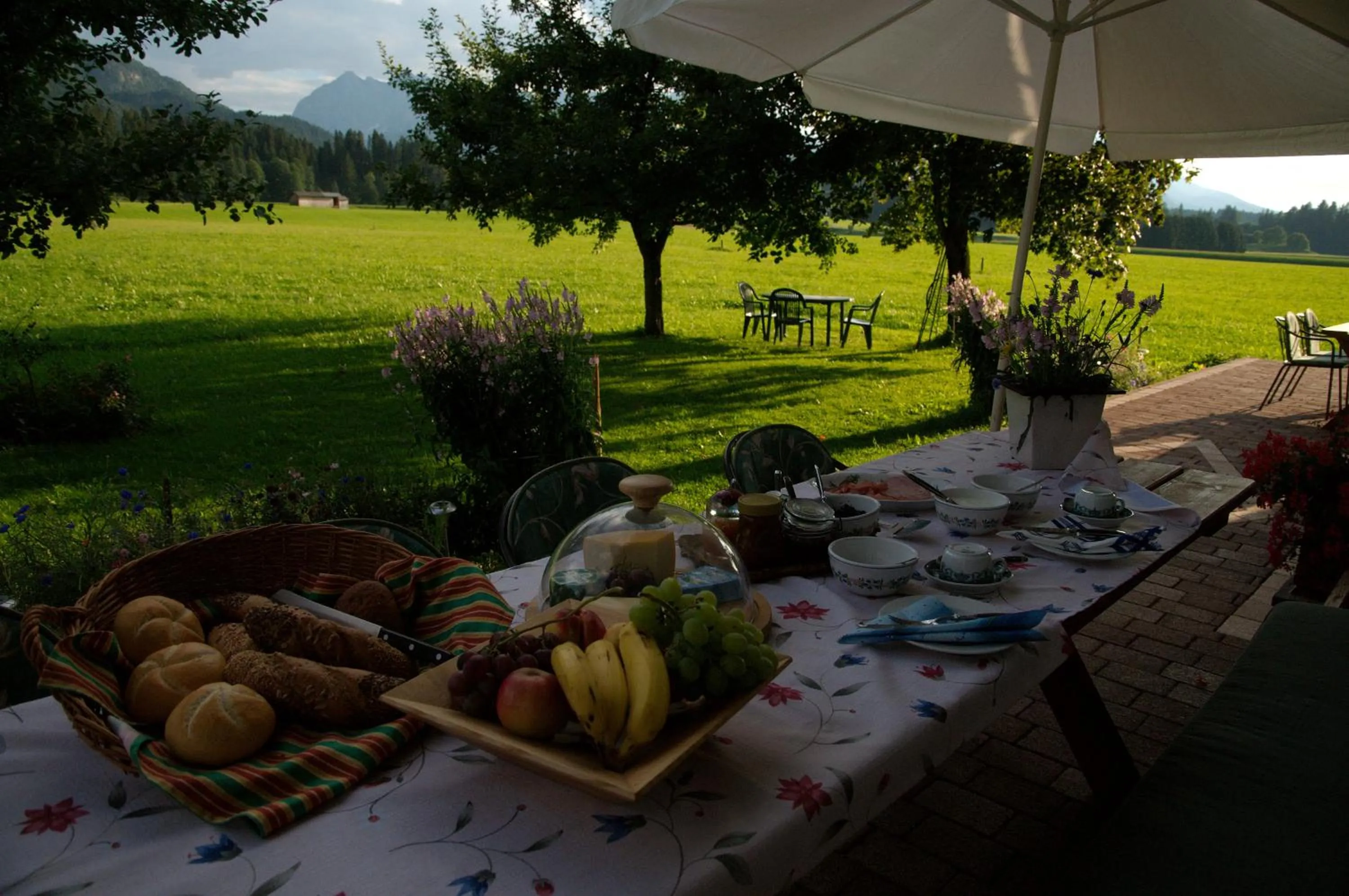 Garden view in Landhaus Greiderer
