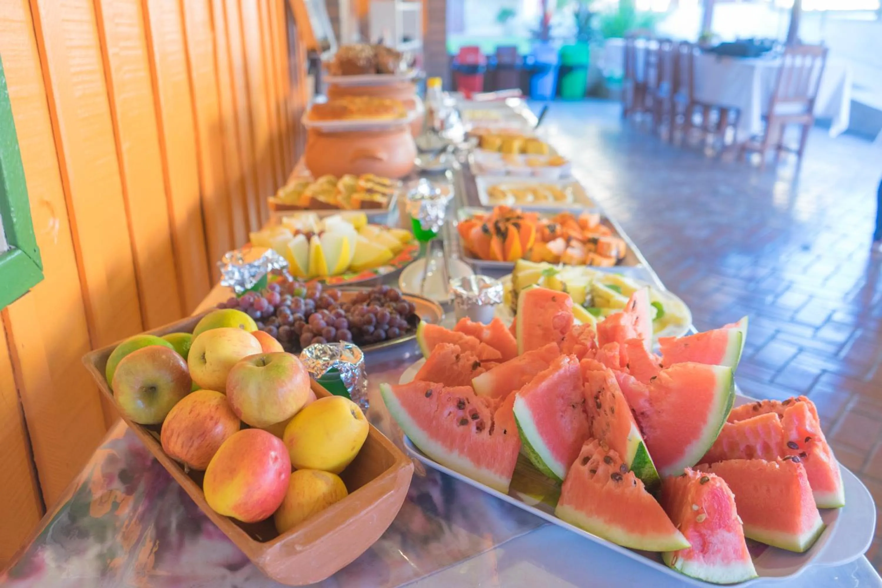 Buffet breakfast in Pousada Muito Bonito