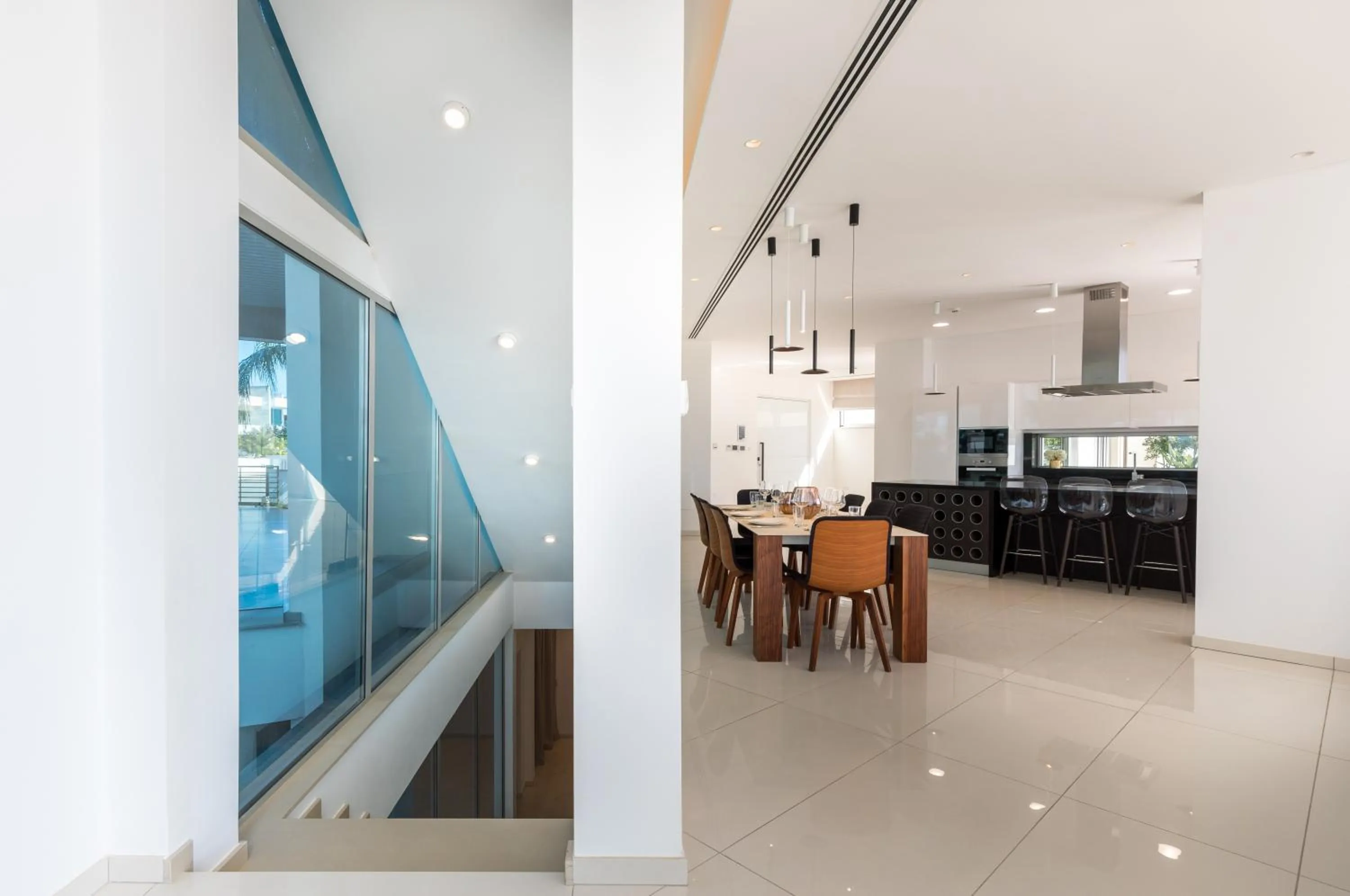 Dining area in Vivo Mare Beachfront-Seaview Villas