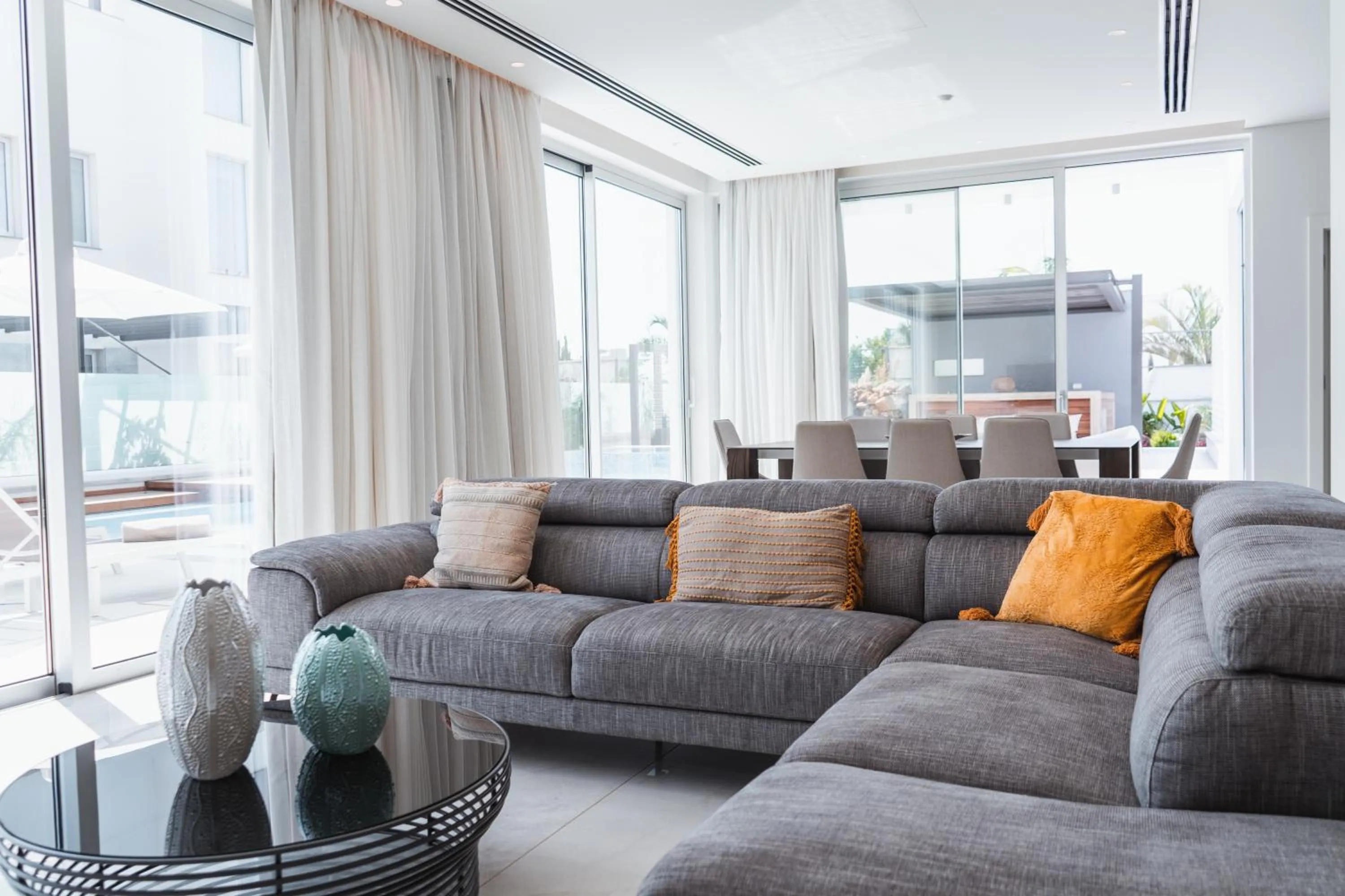 Seating area in Vivo Mare Beachfront-Seaview Villas