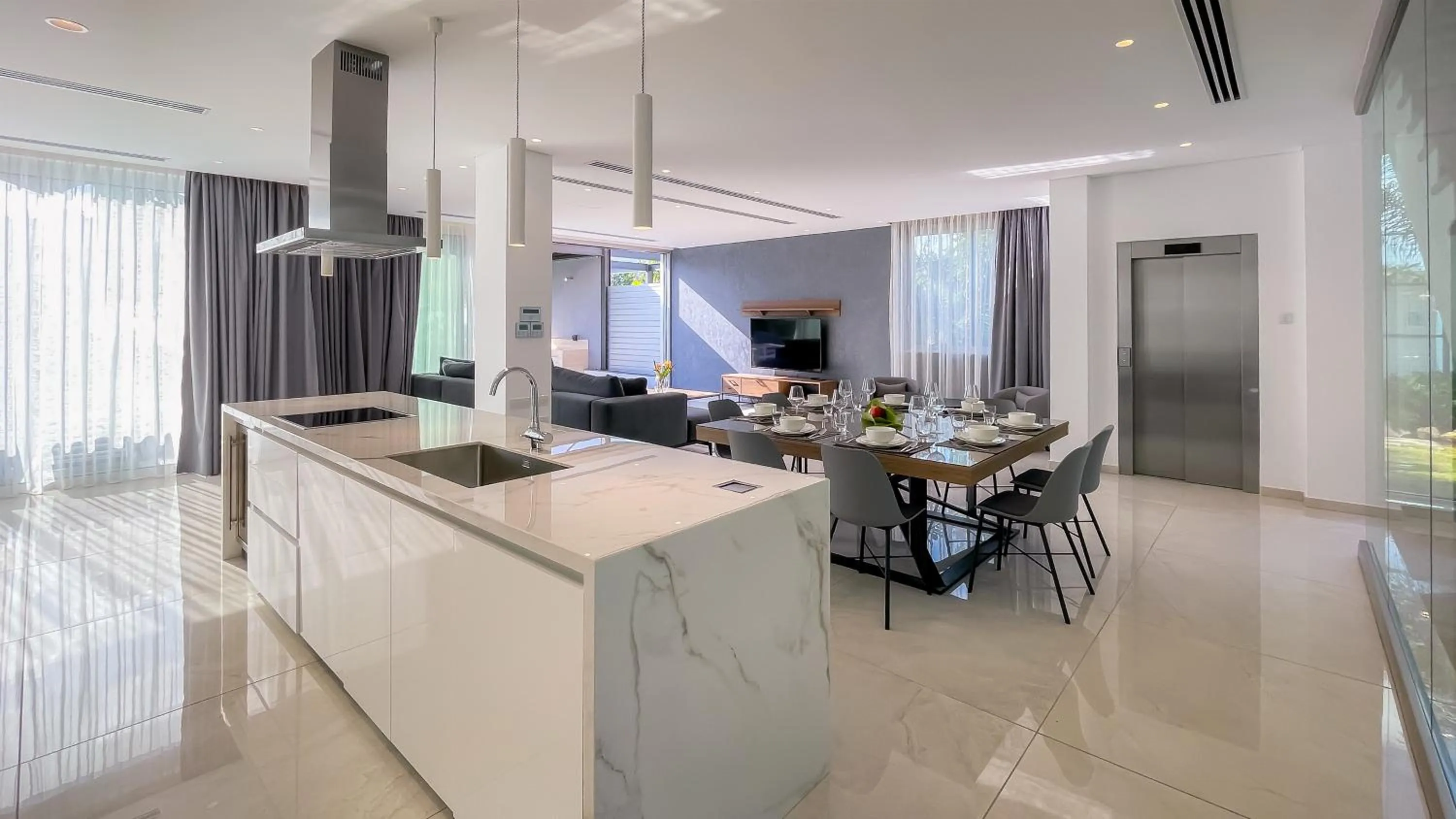 Kitchen or kitchenette in Vivo Mare Beachfront-Seaview Villas