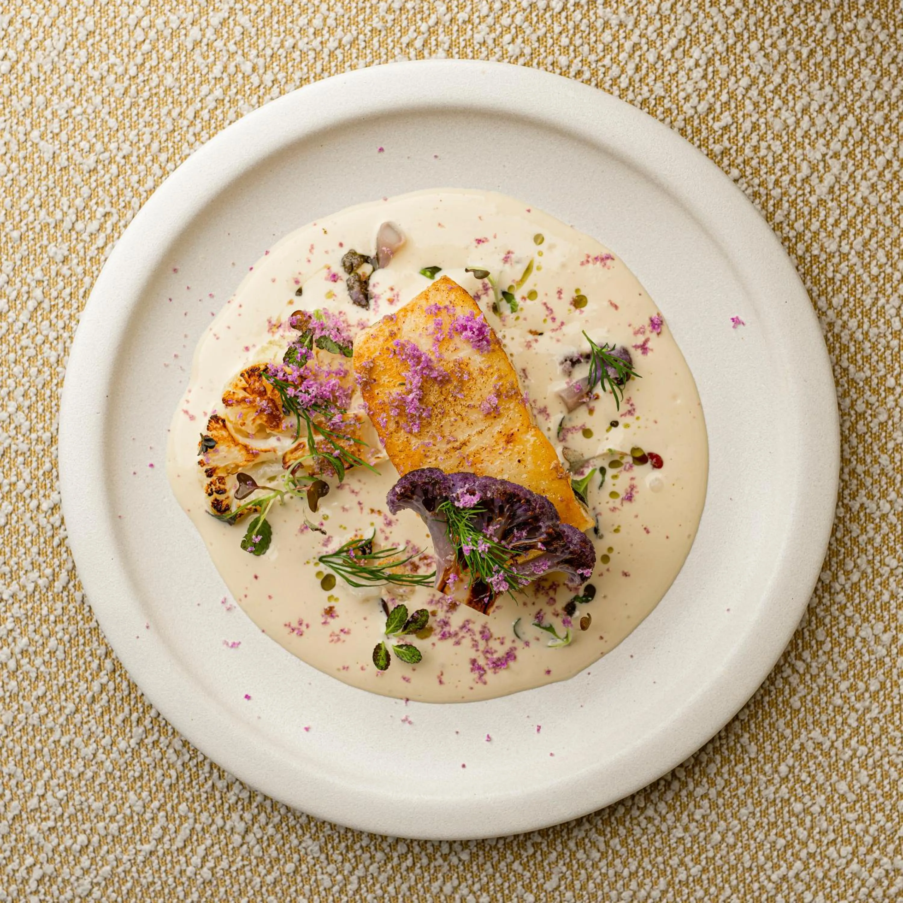 Restaurant/places to eat in Forest Hotel