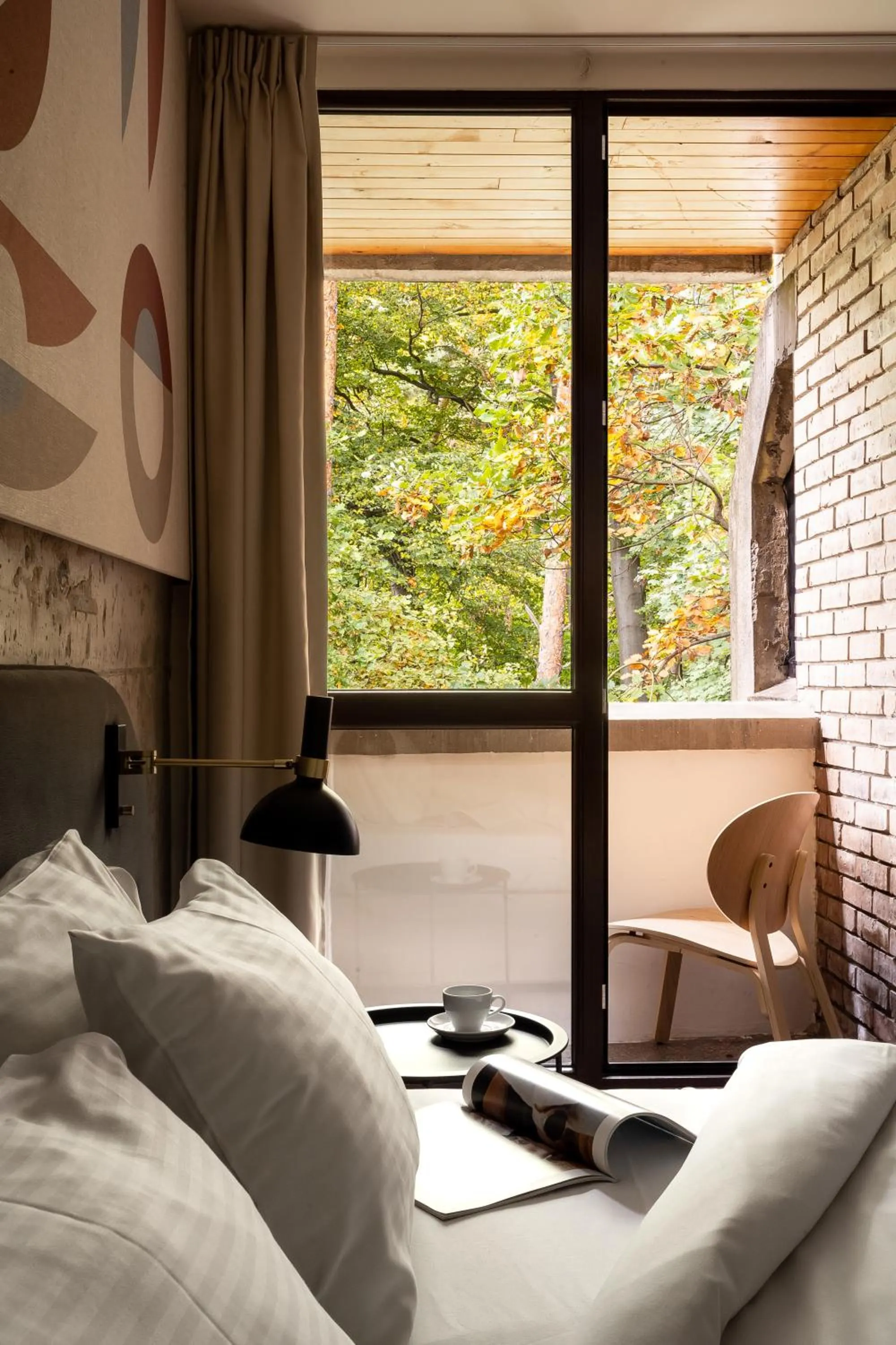 Bedroom, Bed in Forest Hotel