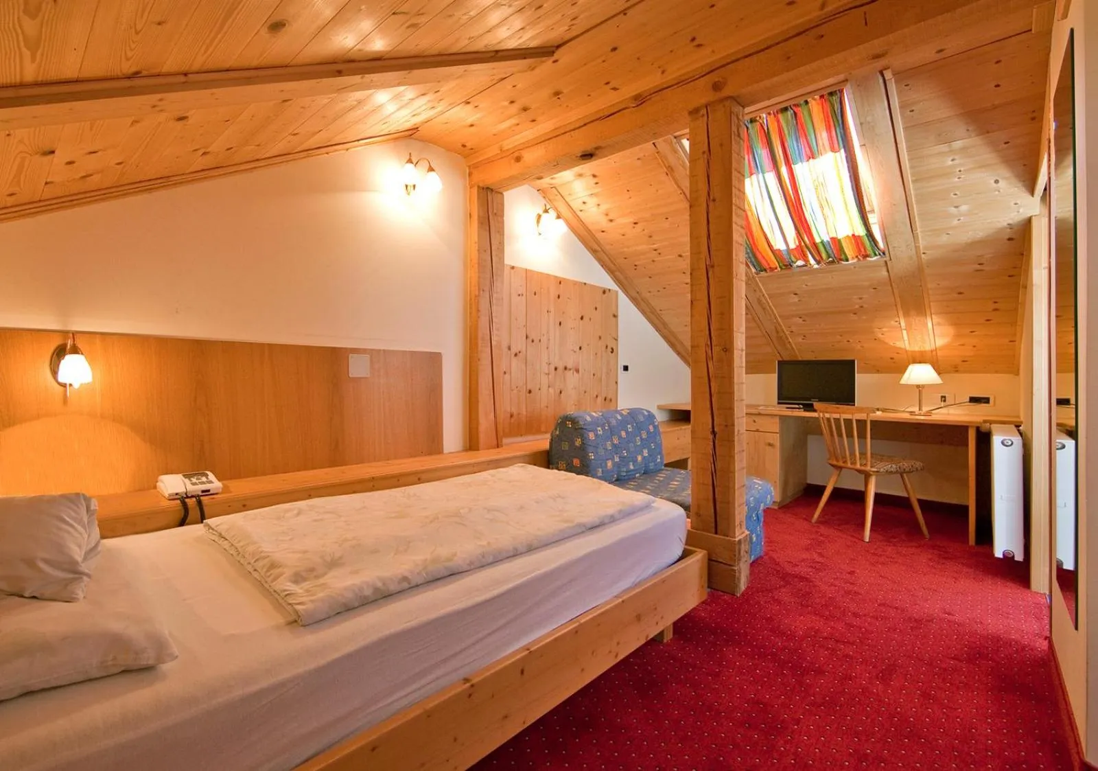 Photo of the whole room, Bed in Hotel Rainegg