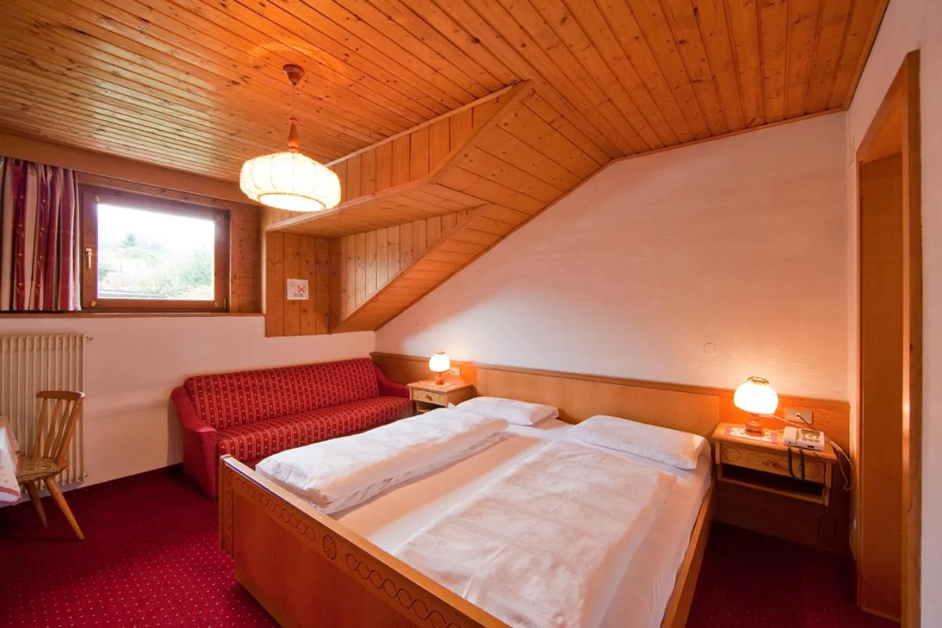 Bed in Hotel Rainegg