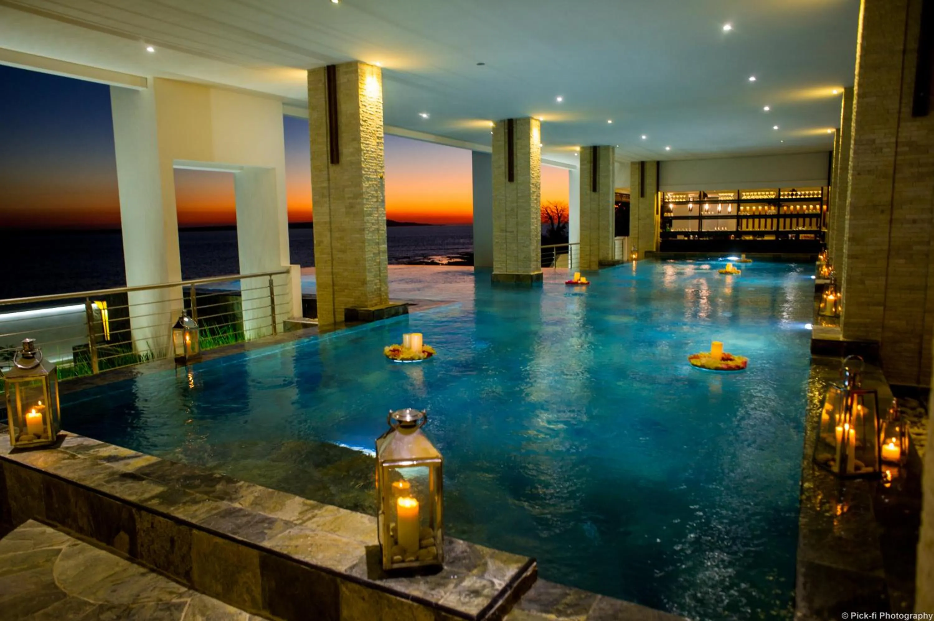 Swimming pool in Baobab Tree Hôtel & Spa