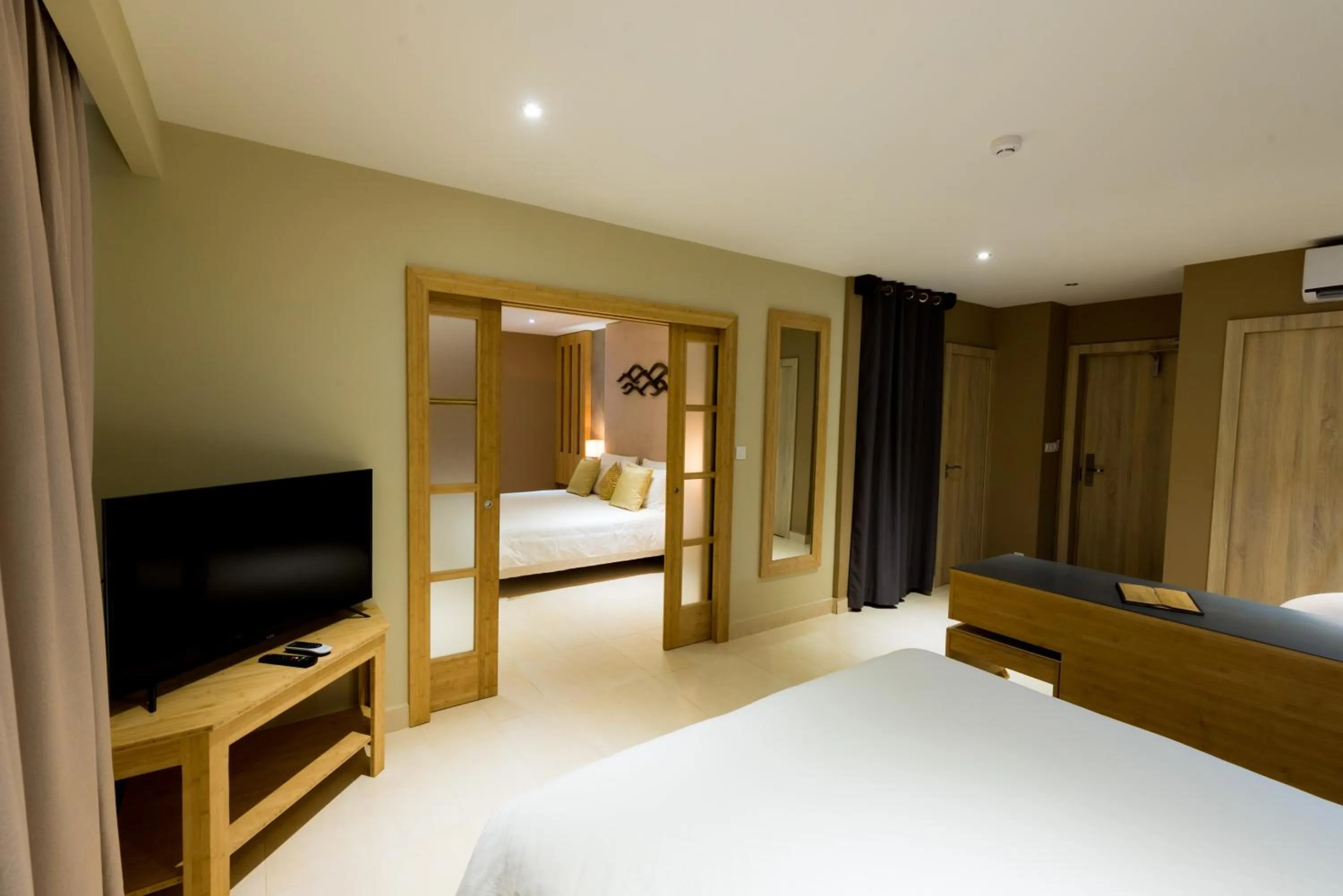 Photo of the whole room, Bed in Baobab Tree Hôtel & Spa