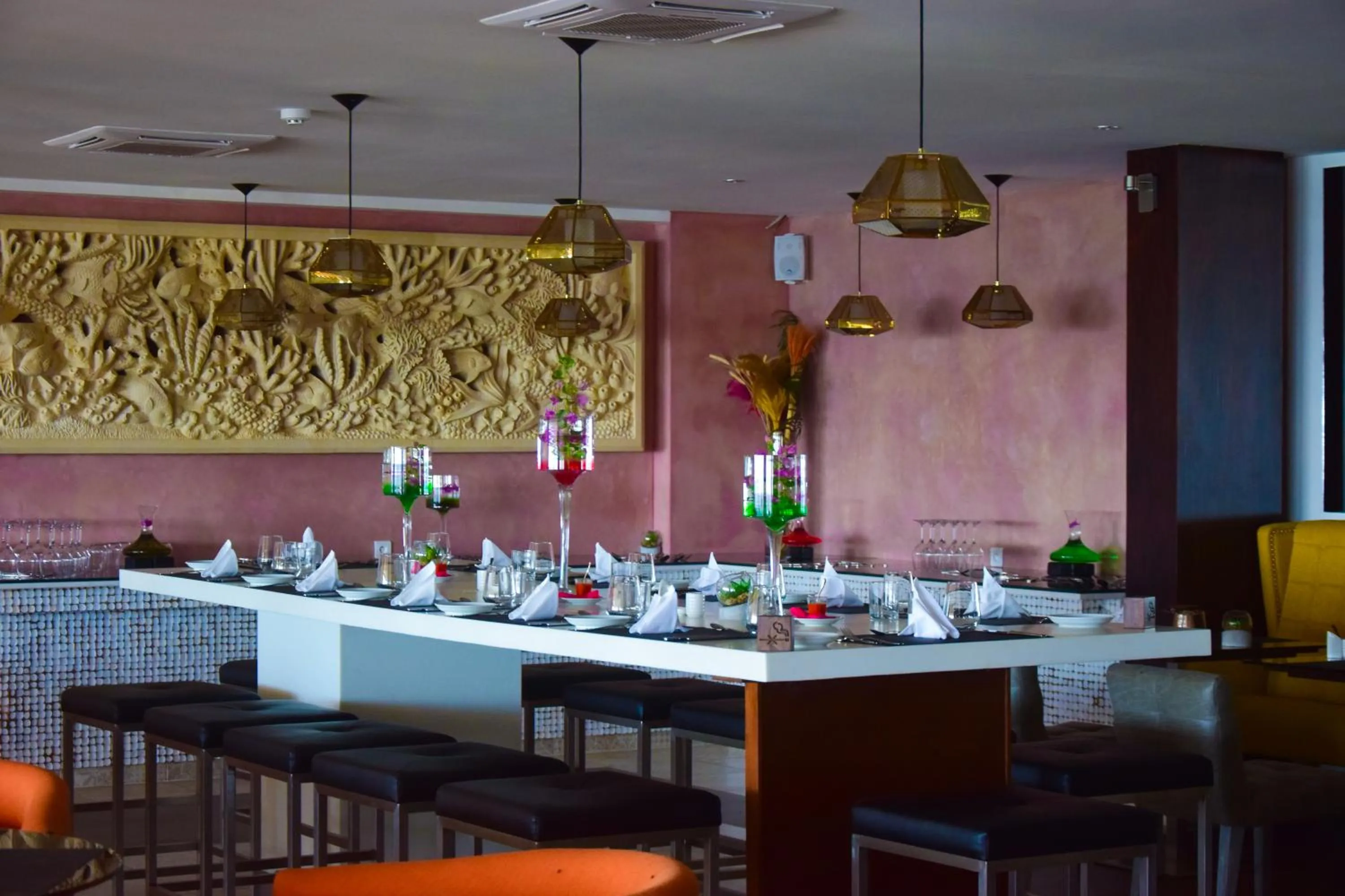 Restaurant/places to eat in Baobab Tree Hôtel & Spa