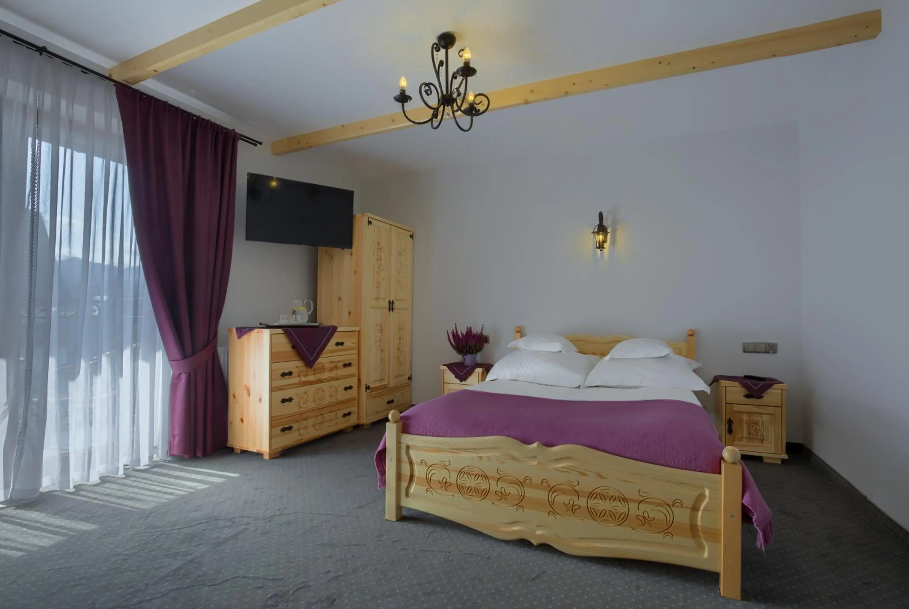 TV and multimedia, Bed in ECO Willa Grand Karpatia Ski&Wellness