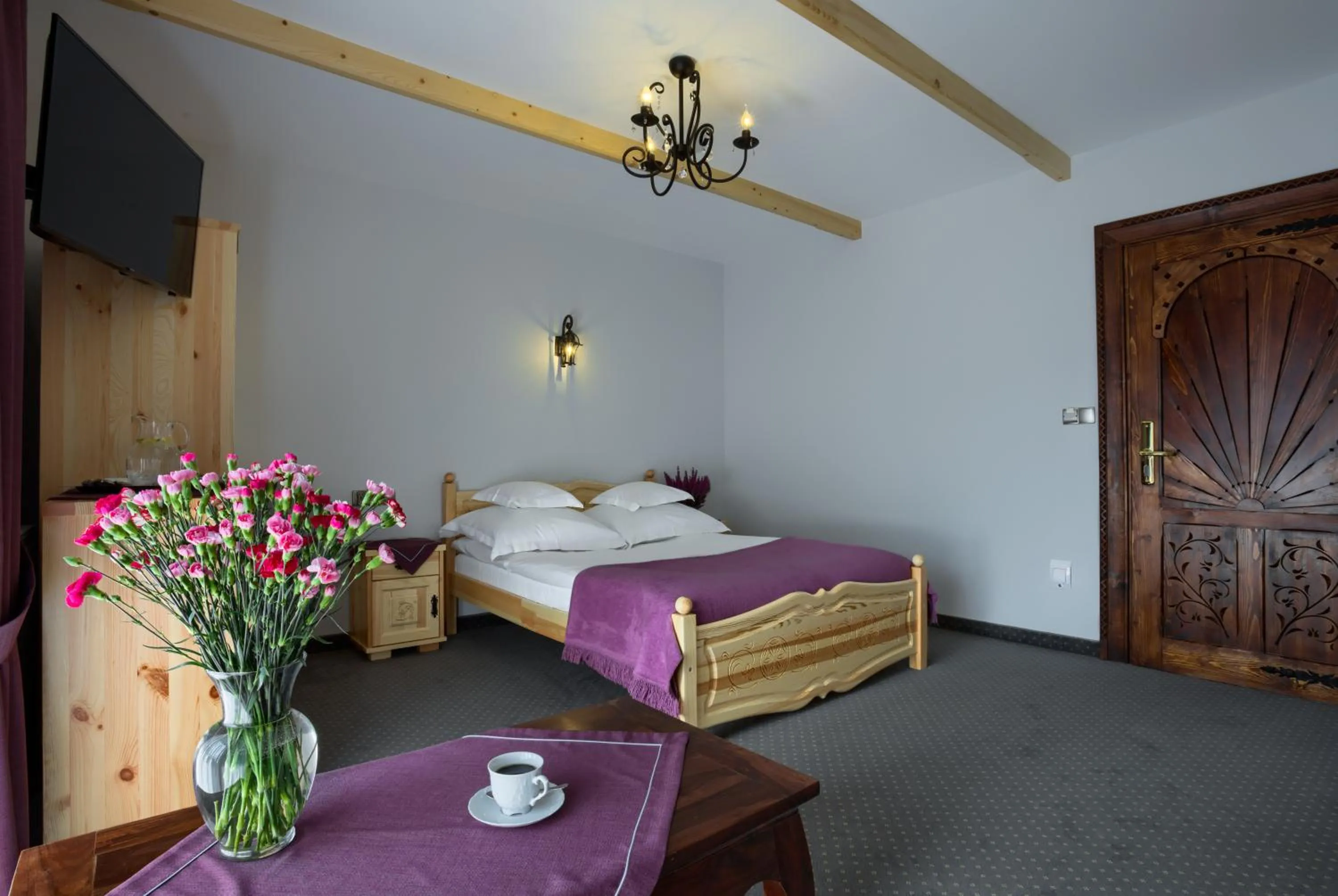 Bathroom, Bed in ECO Willa Grand Karpatia Ski&Wellness