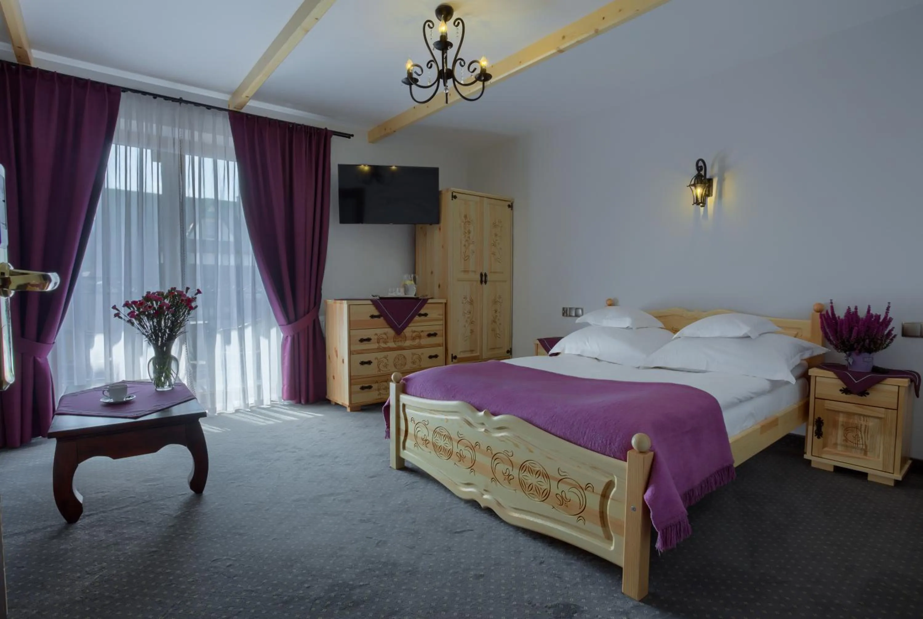 TV and multimedia, Bed in ECO Willa Grand Karpatia Ski&Wellness