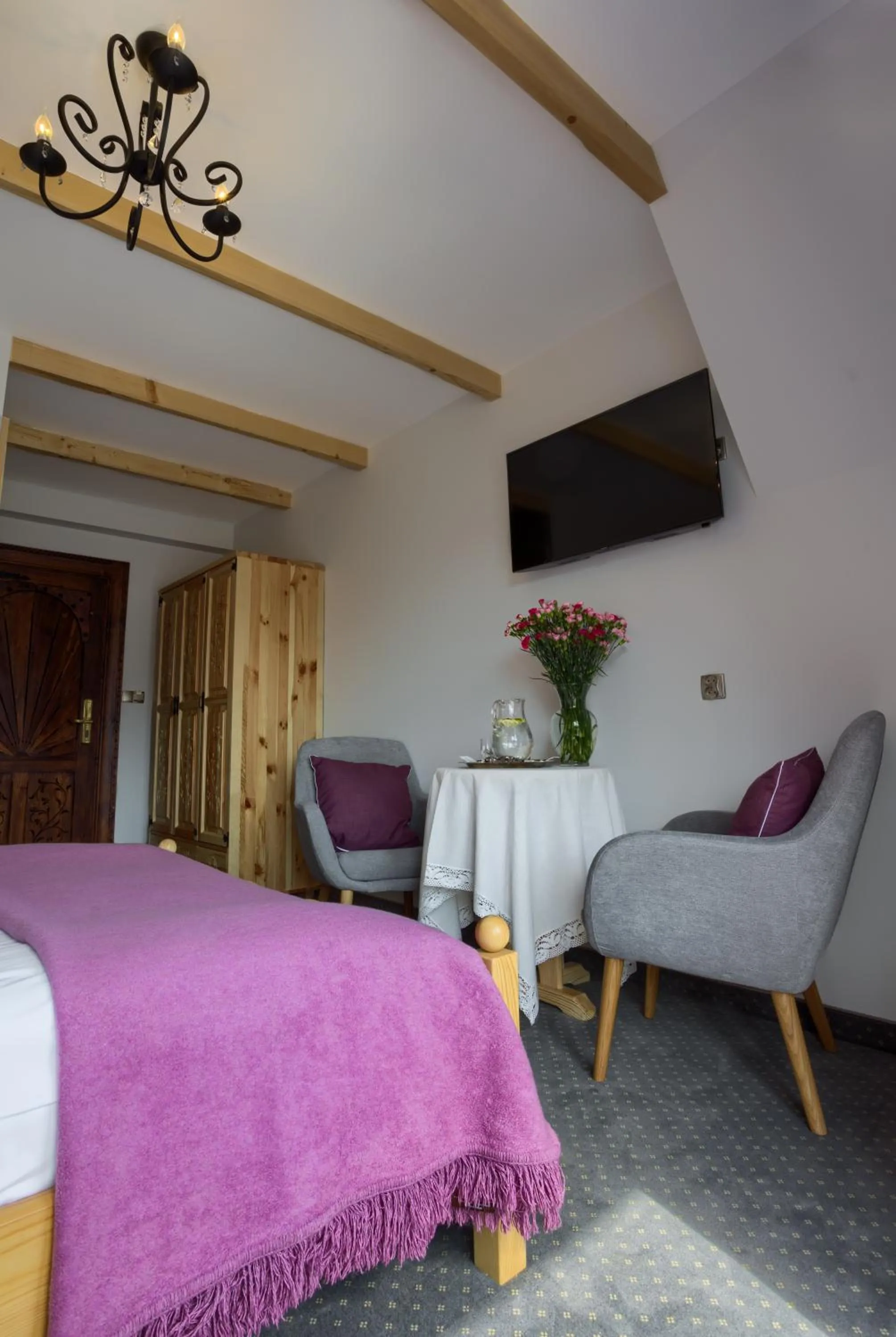 TV and multimedia, Bed in ECO Willa Grand Karpatia Ski&Wellness