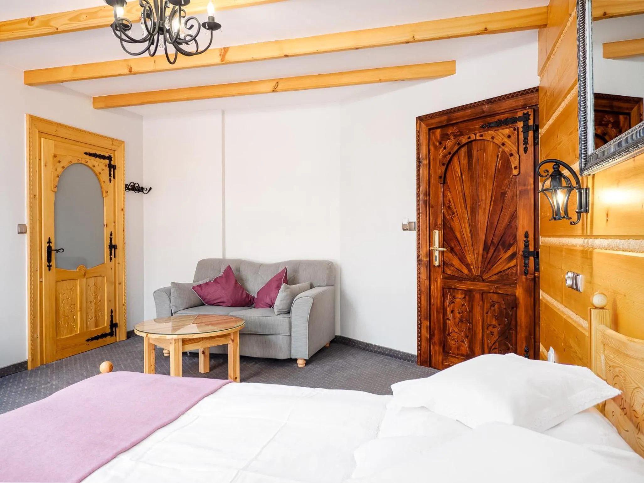 Bed in ECO Willa Grand Karpatia Ski&Wellness