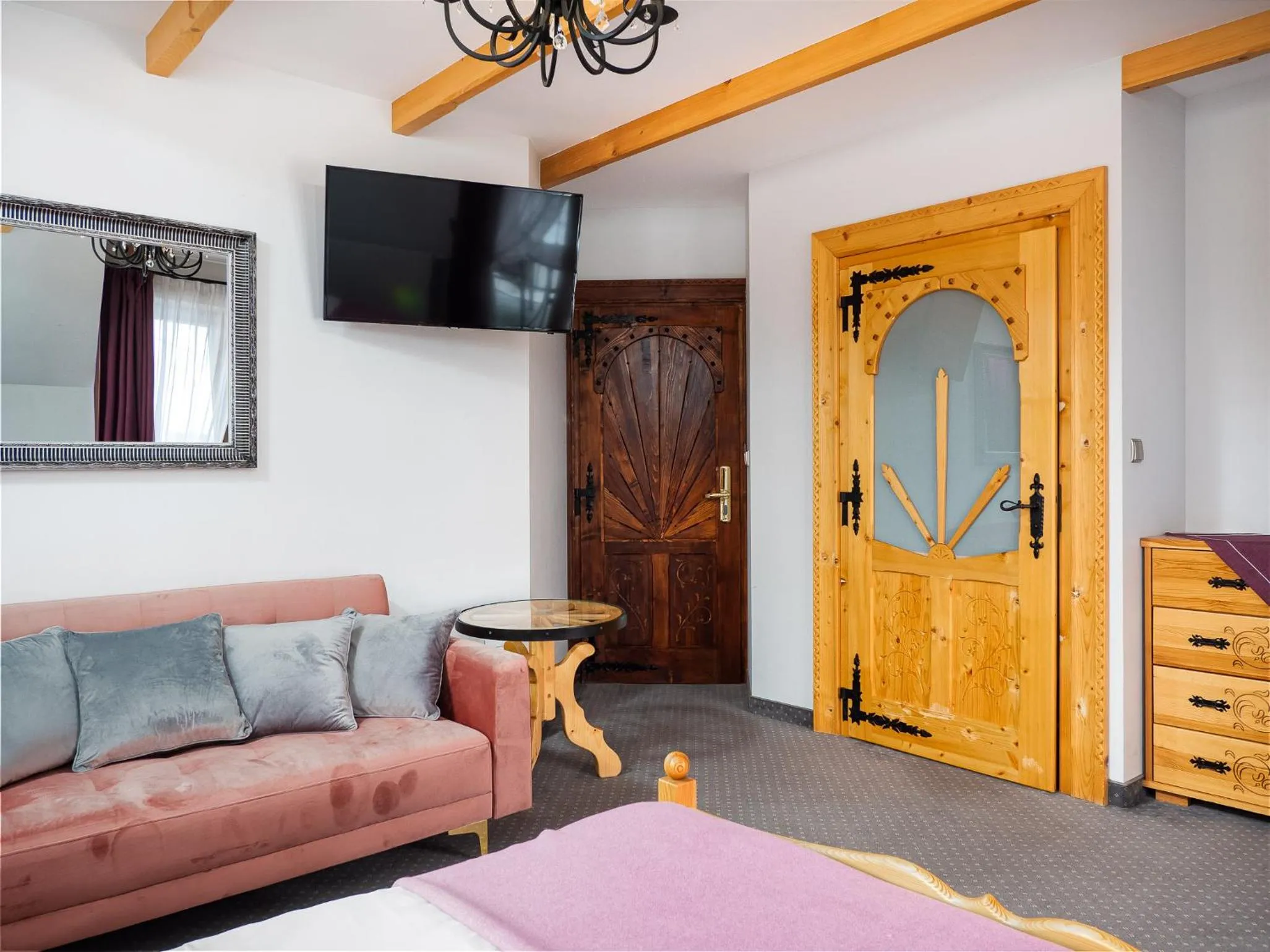 Bed in ECO Willa Grand Karpatia Ski&Wellness