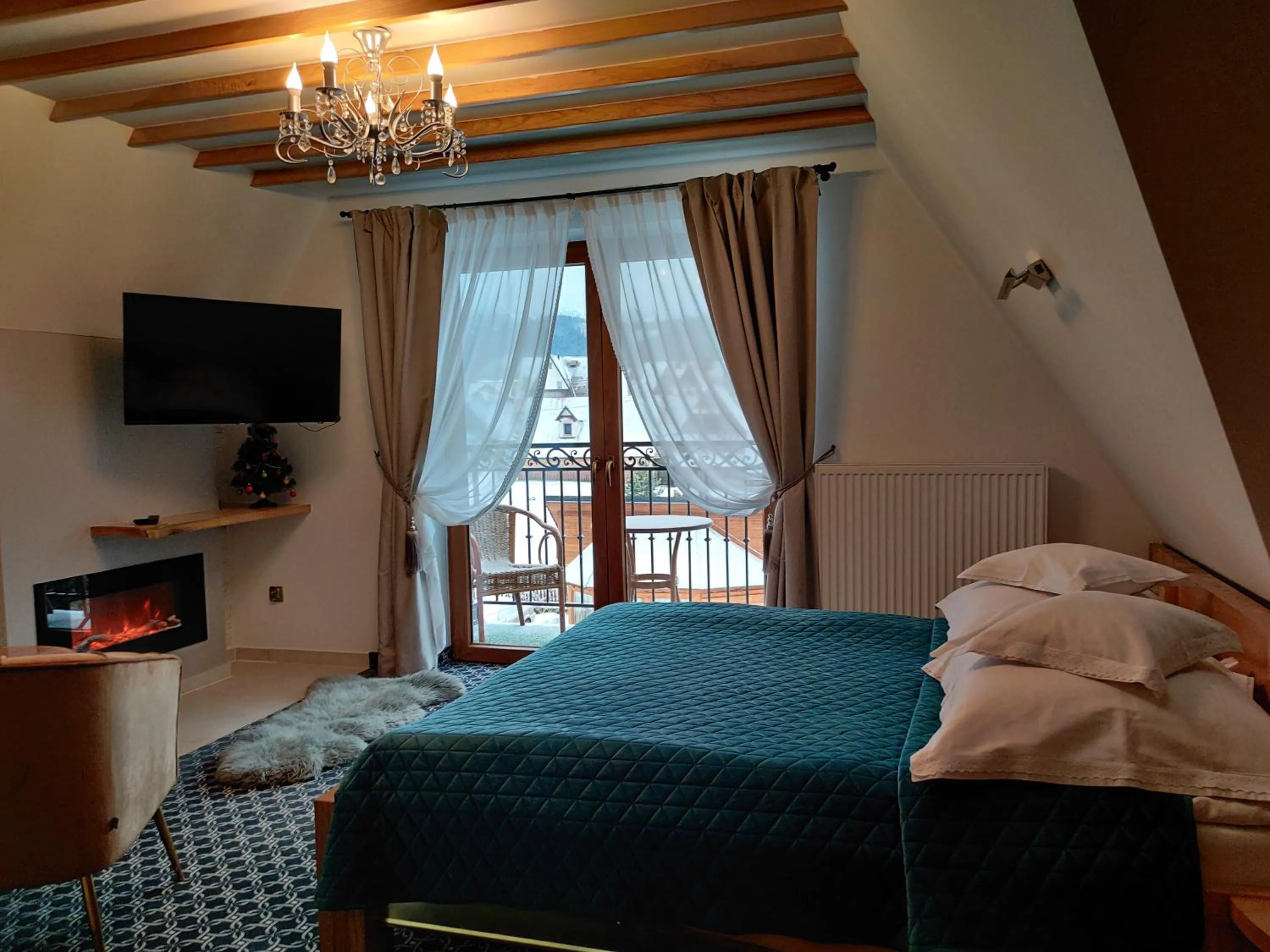 Bed in ECO Willa Grand Karpatia Ski&Wellness