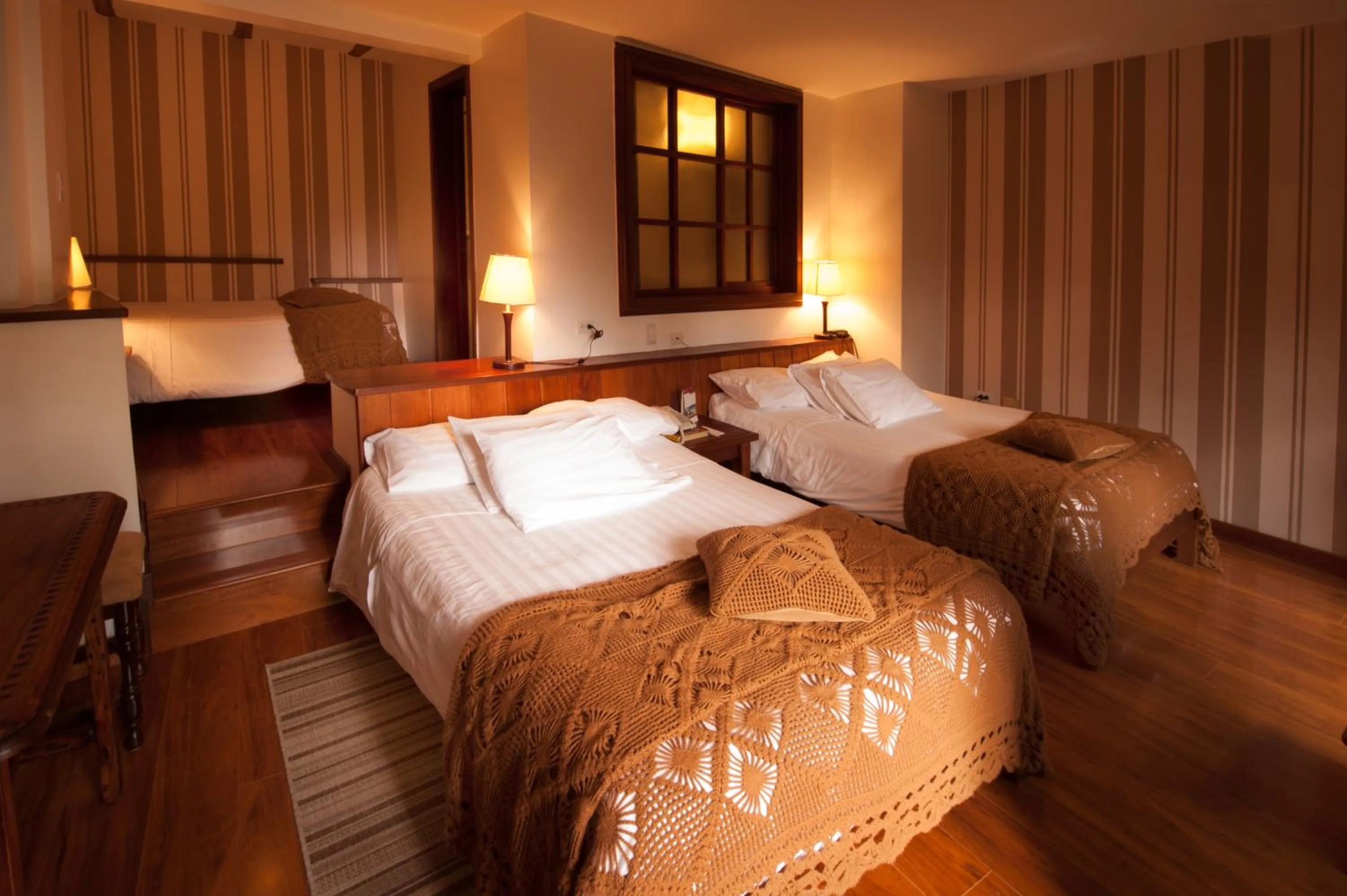 Bed in Hotel Victoria