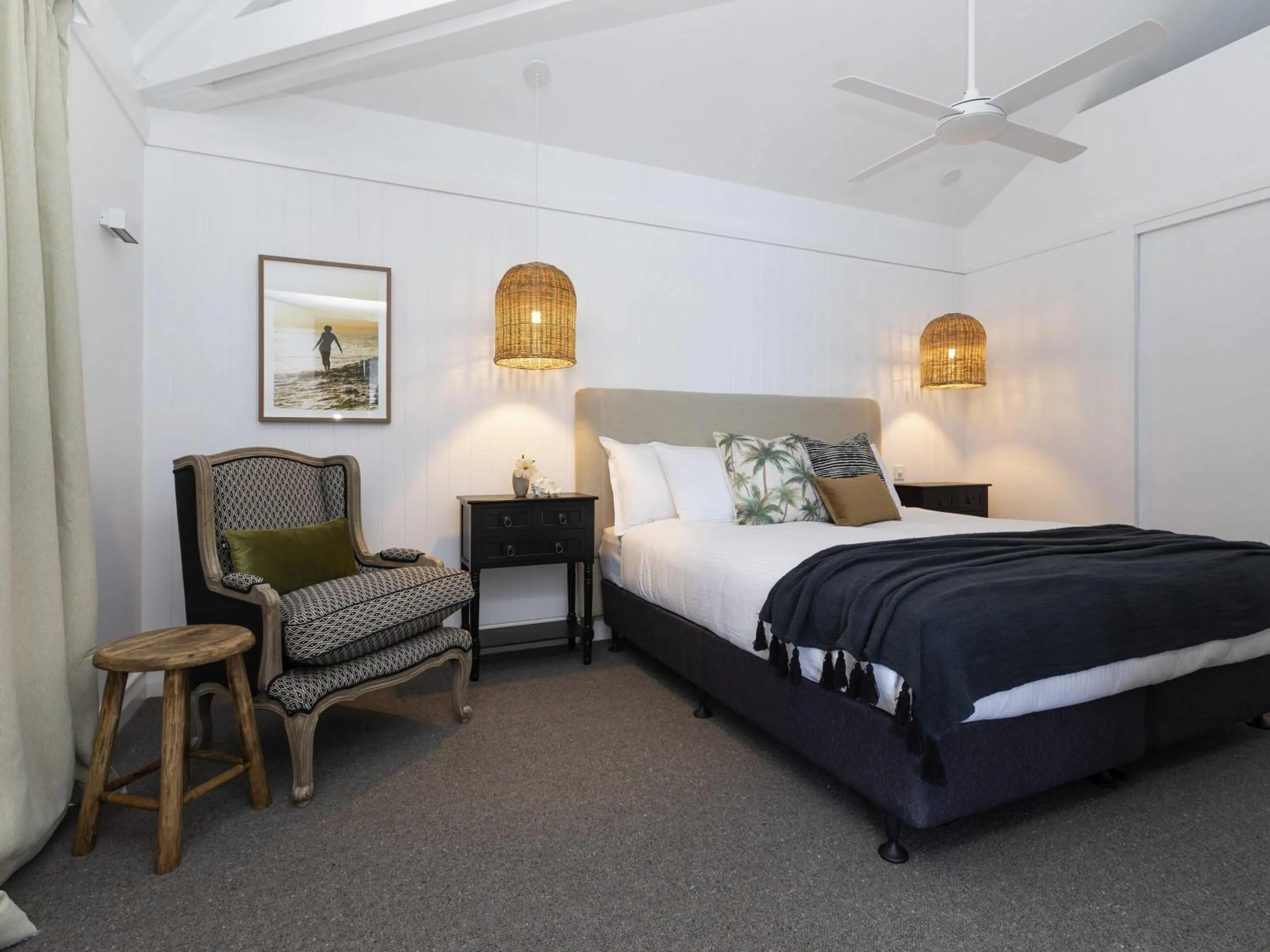 Bedroom, Bed in Novotel Sunshine Coast Resort