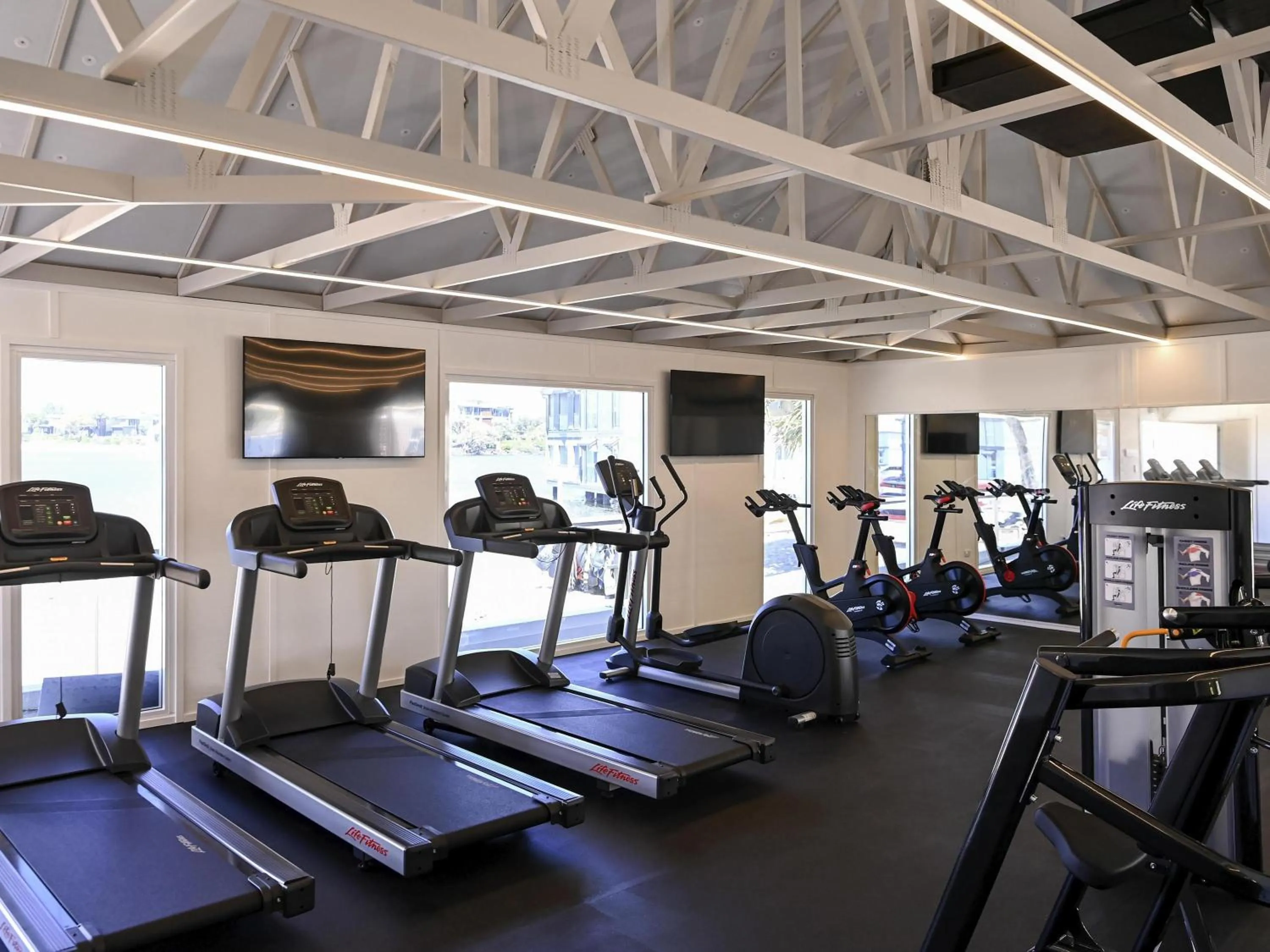 Fitness centre/facilities in Novotel Sunshine Coast Resort