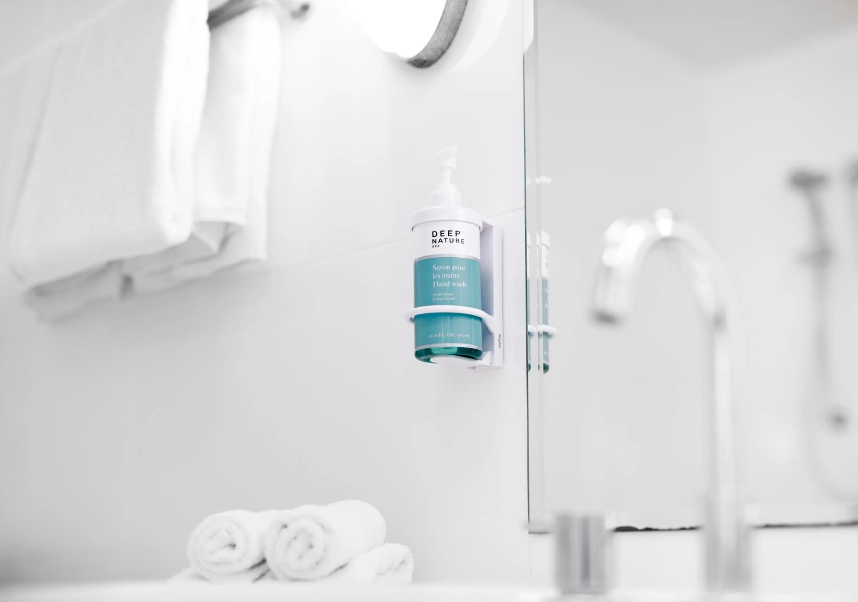 Bathroom in Novotel Sunshine Coast Resort