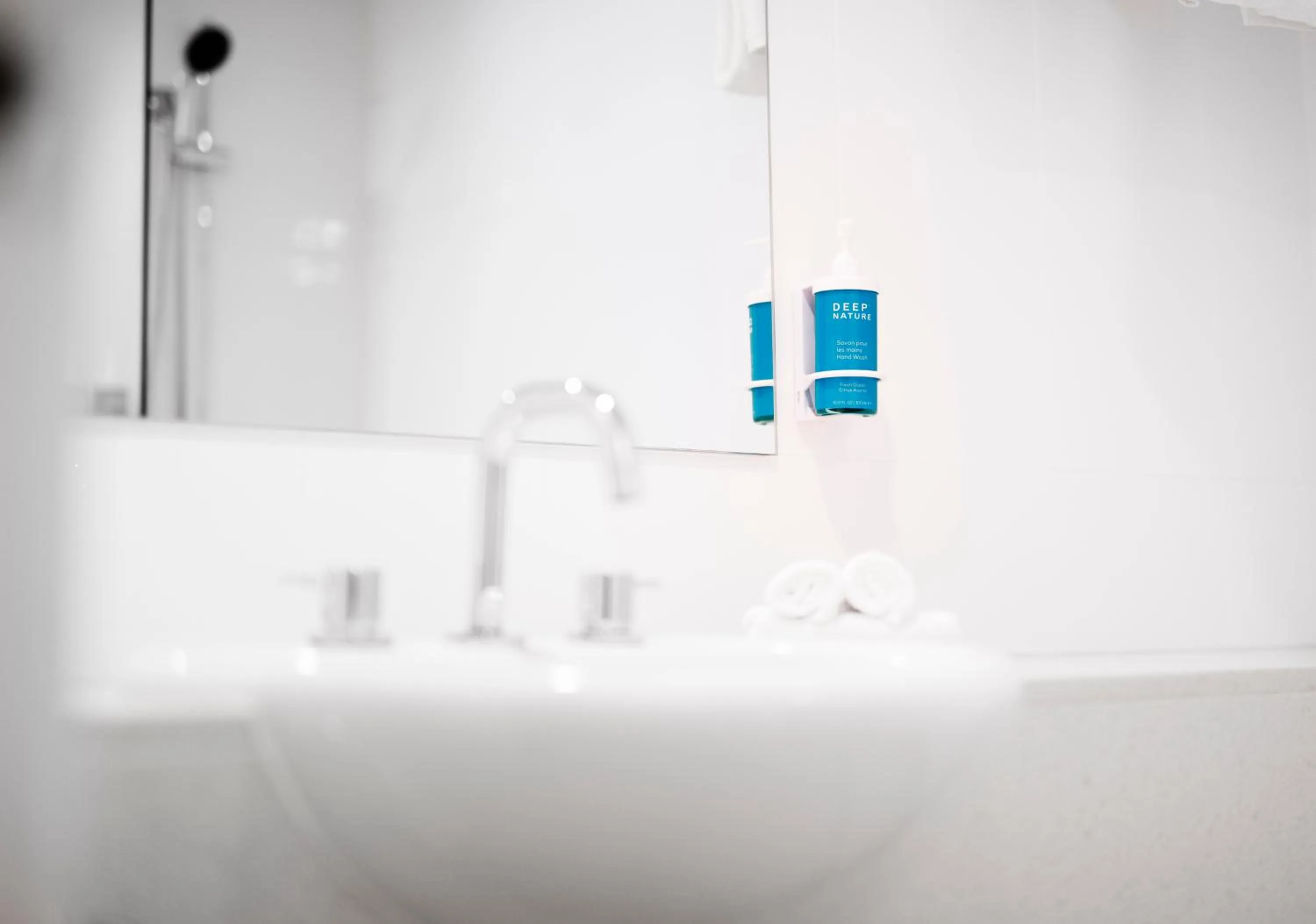 Bathroom in Novotel Sunshine Coast Resort