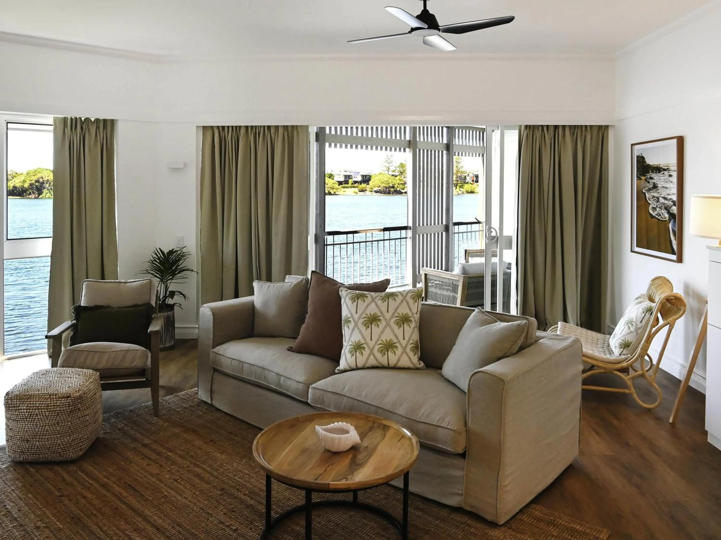 Bedroom in Novotel Sunshine Coast Resort