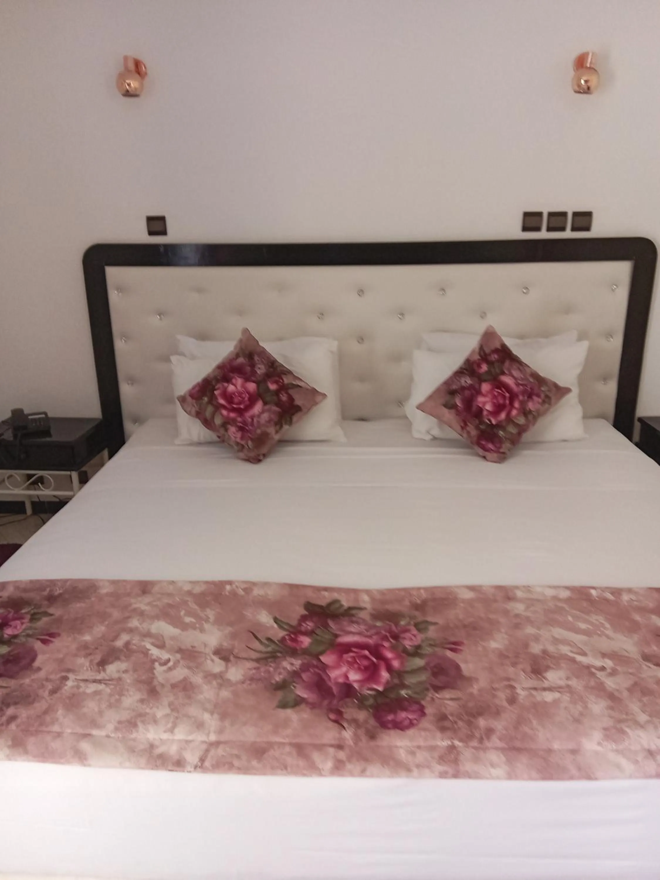 Bed in Hotel Al Kabir