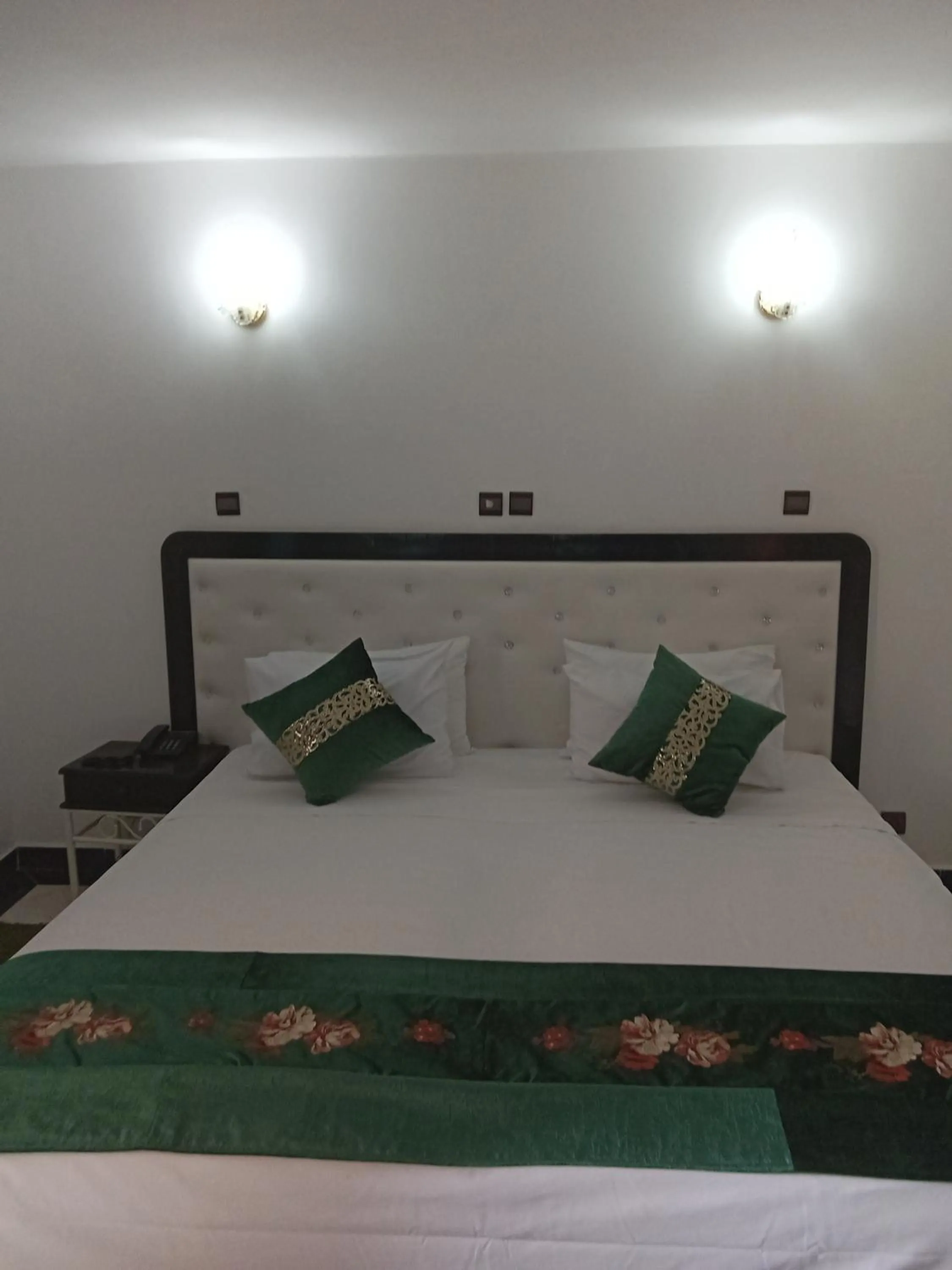 Bed in Hotel Al Kabir
