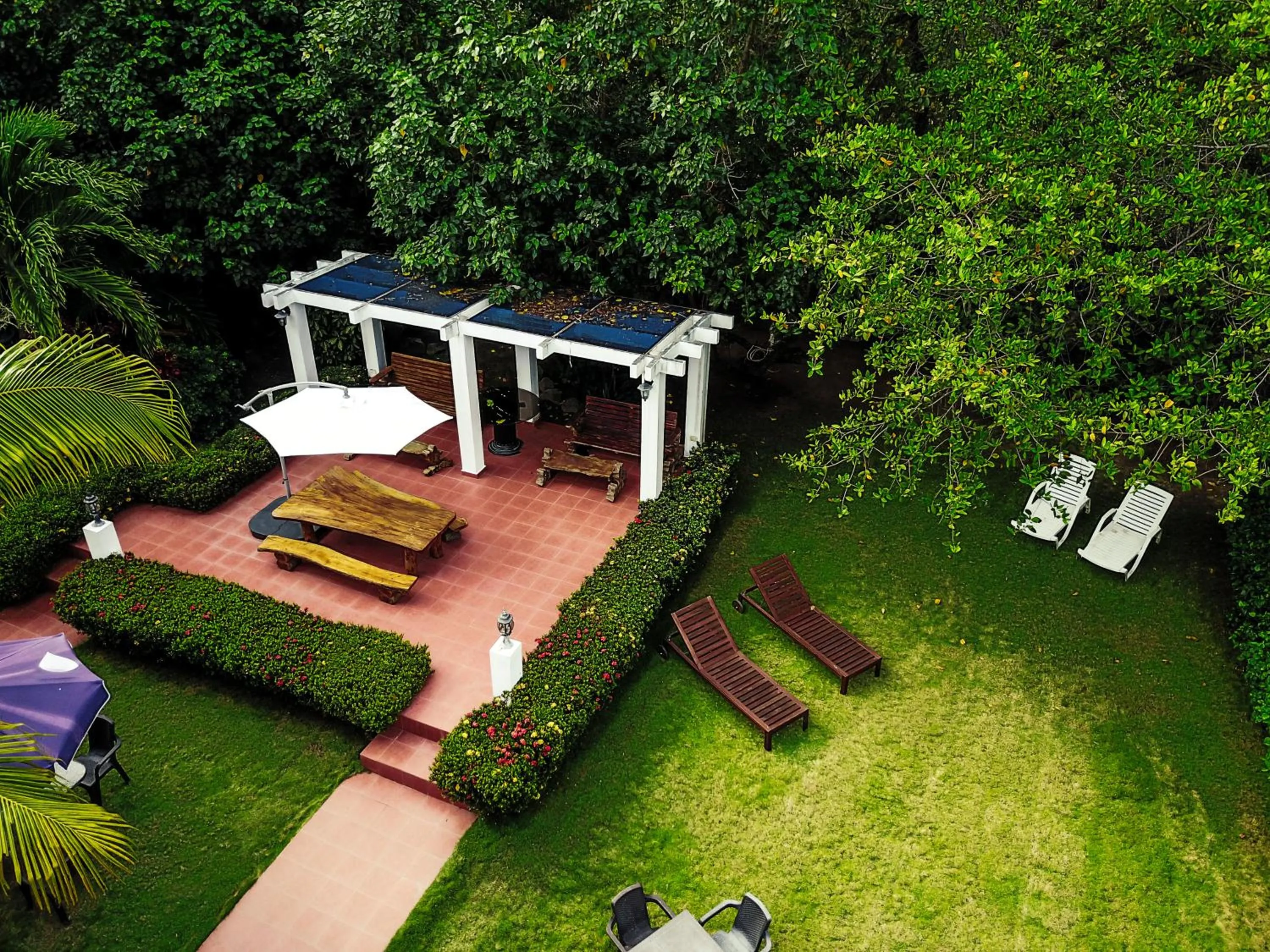 Property building in Manglar Lodge