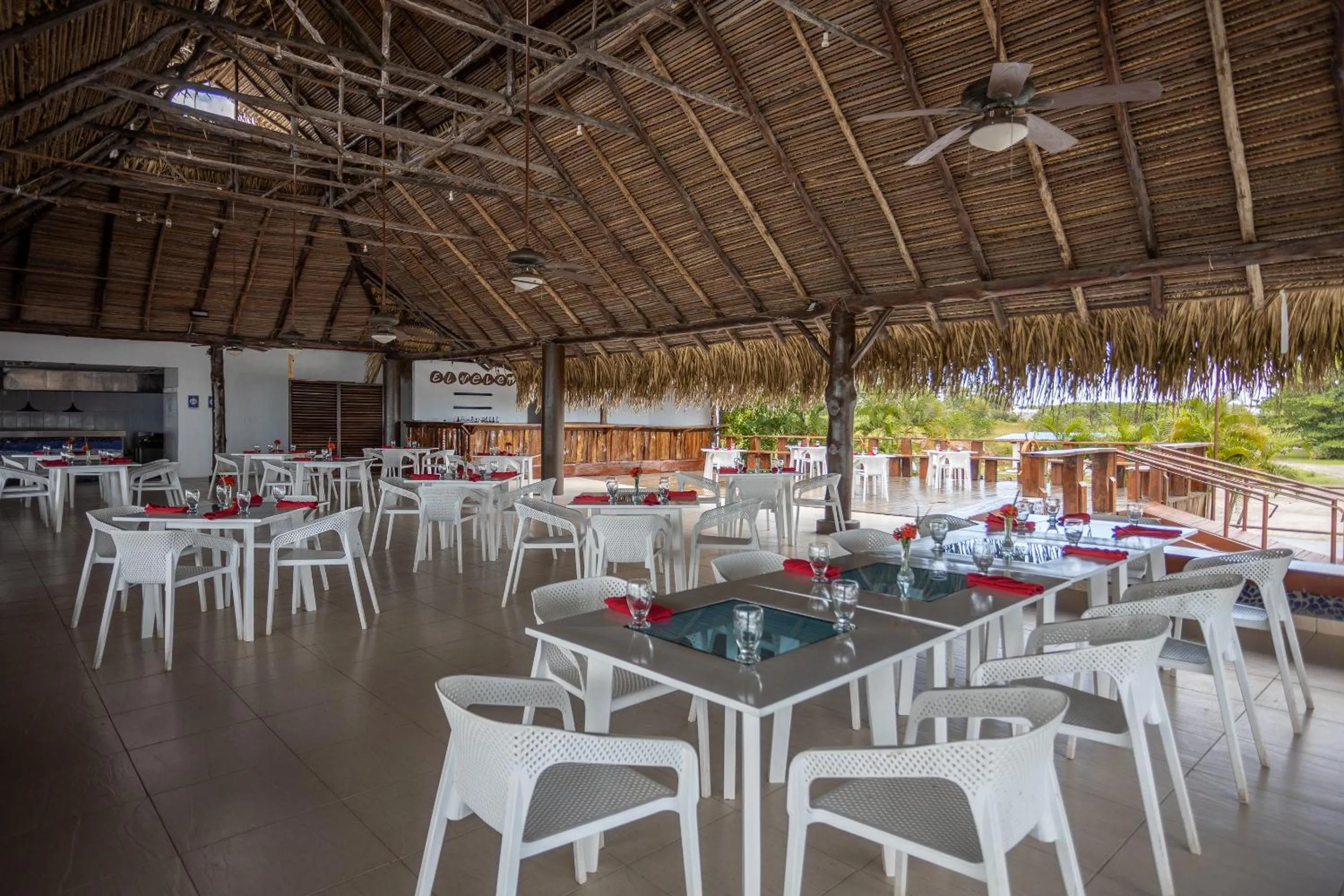 Restaurant/places to eat in Playa Blanca Beach Resort - All Inclusive