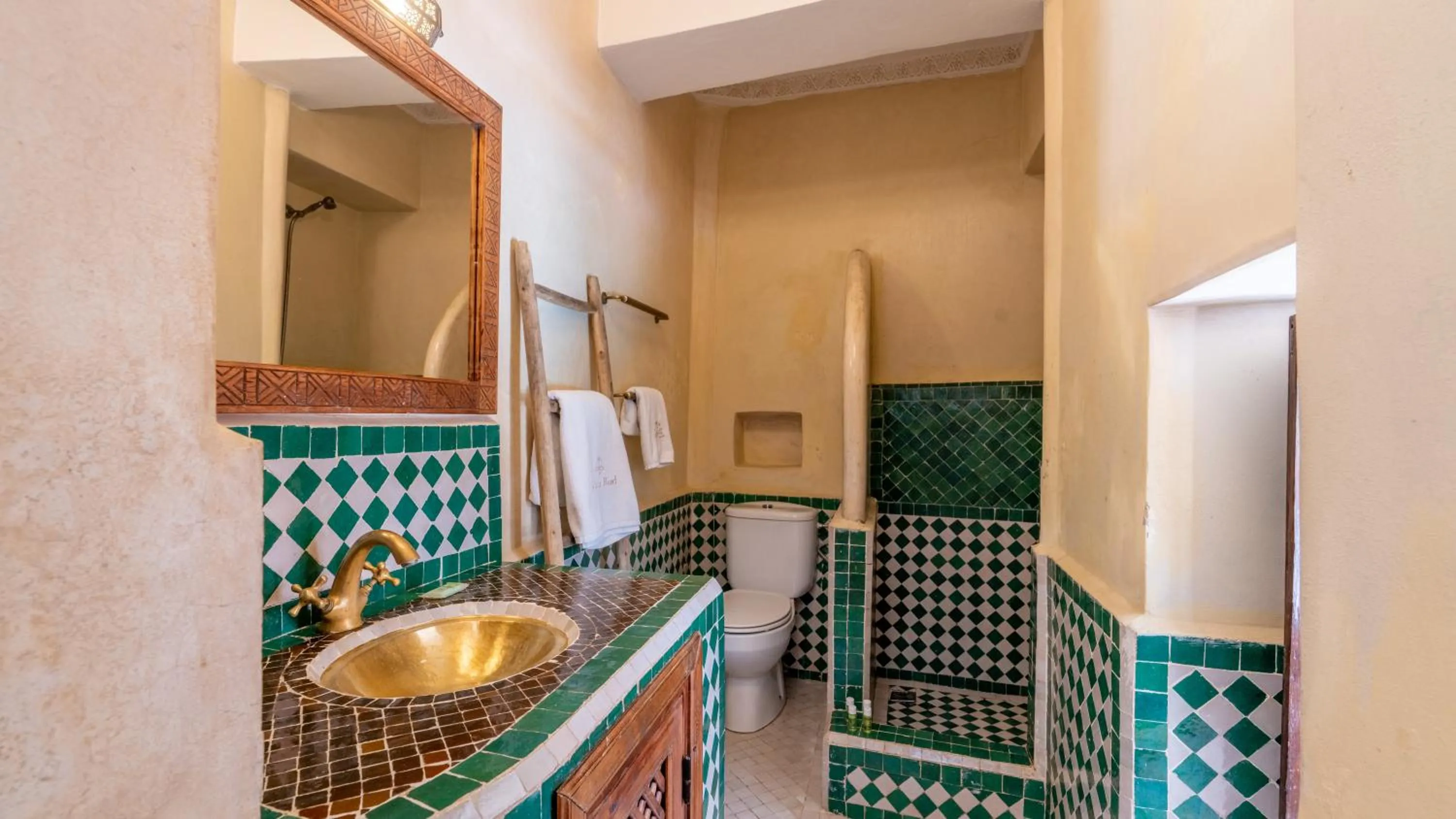Toilet in Riad Abaka hotel & boutique