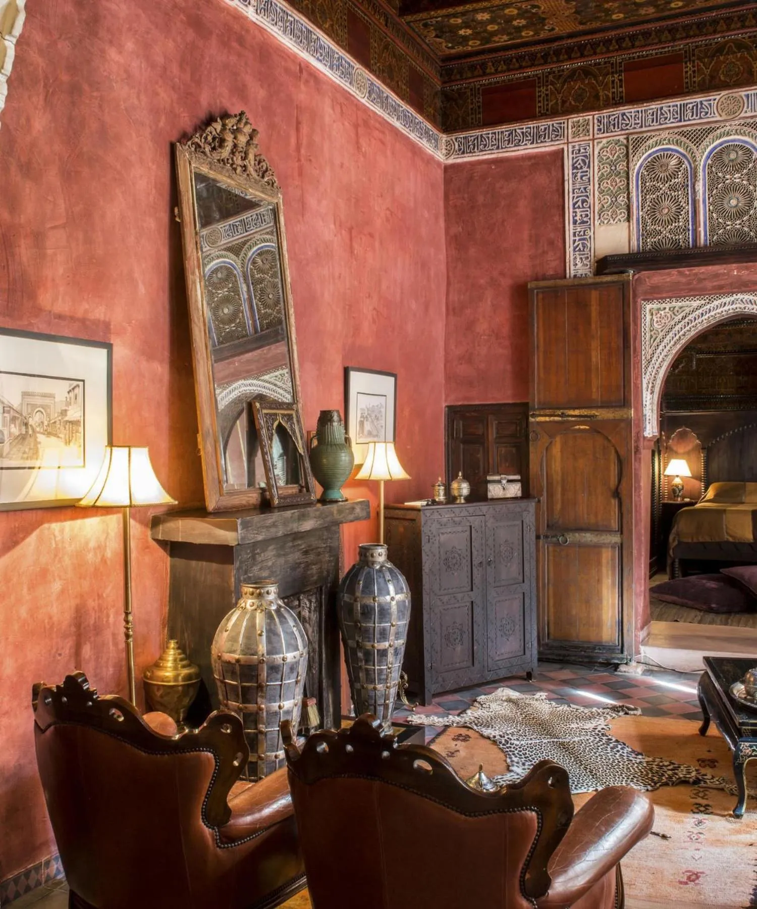 Property building in Dar Darma