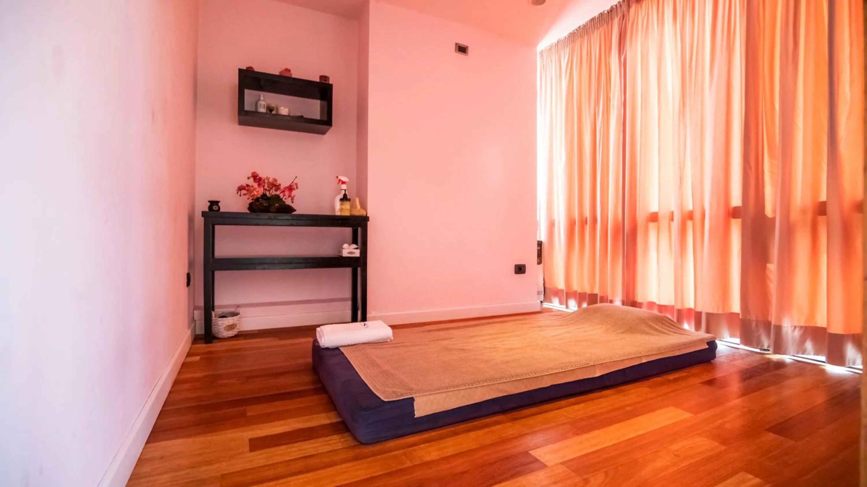 Massage, Bed in Mak Albania Hotel