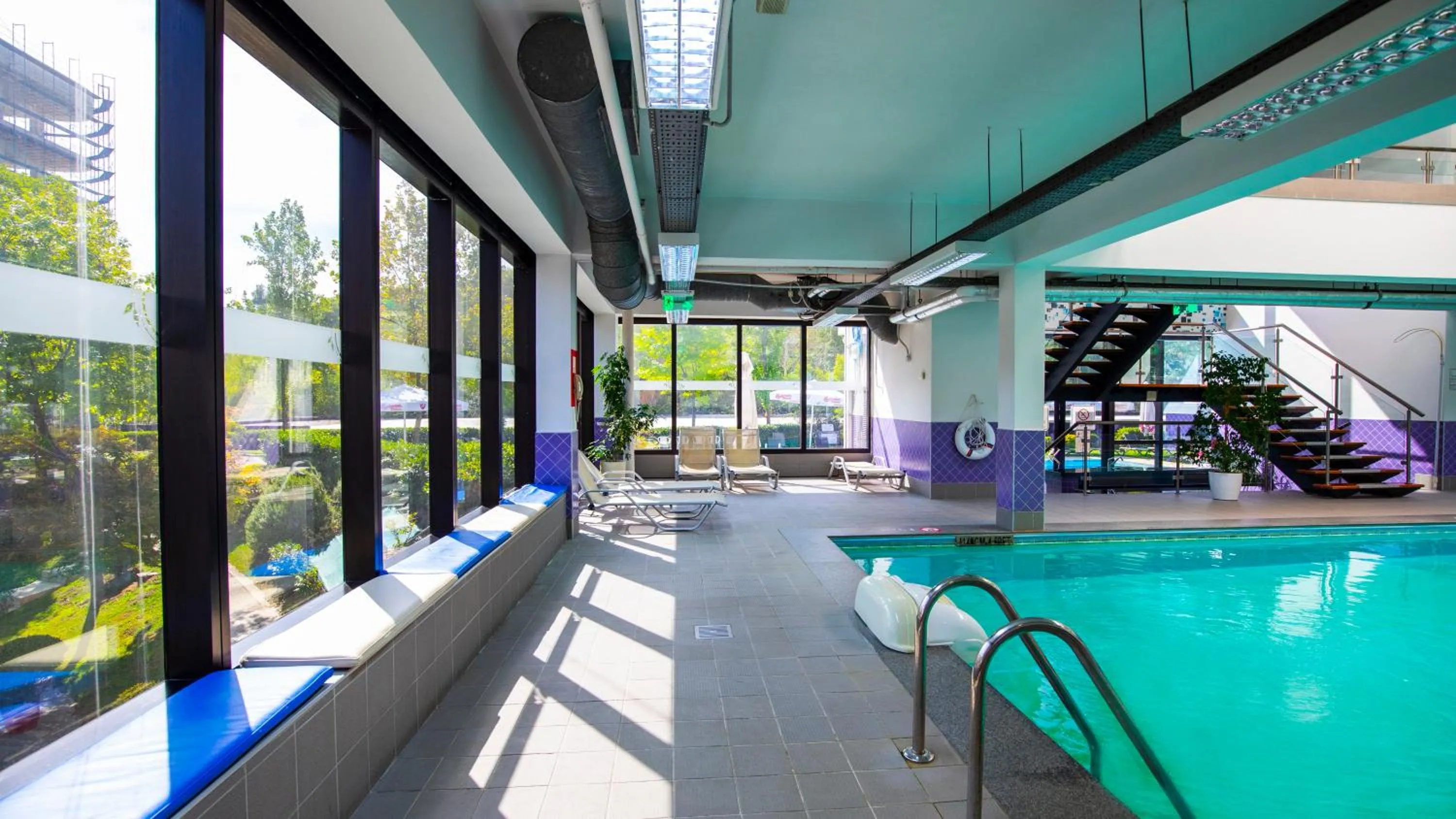 Swimming pool in Mak Albania Hotel