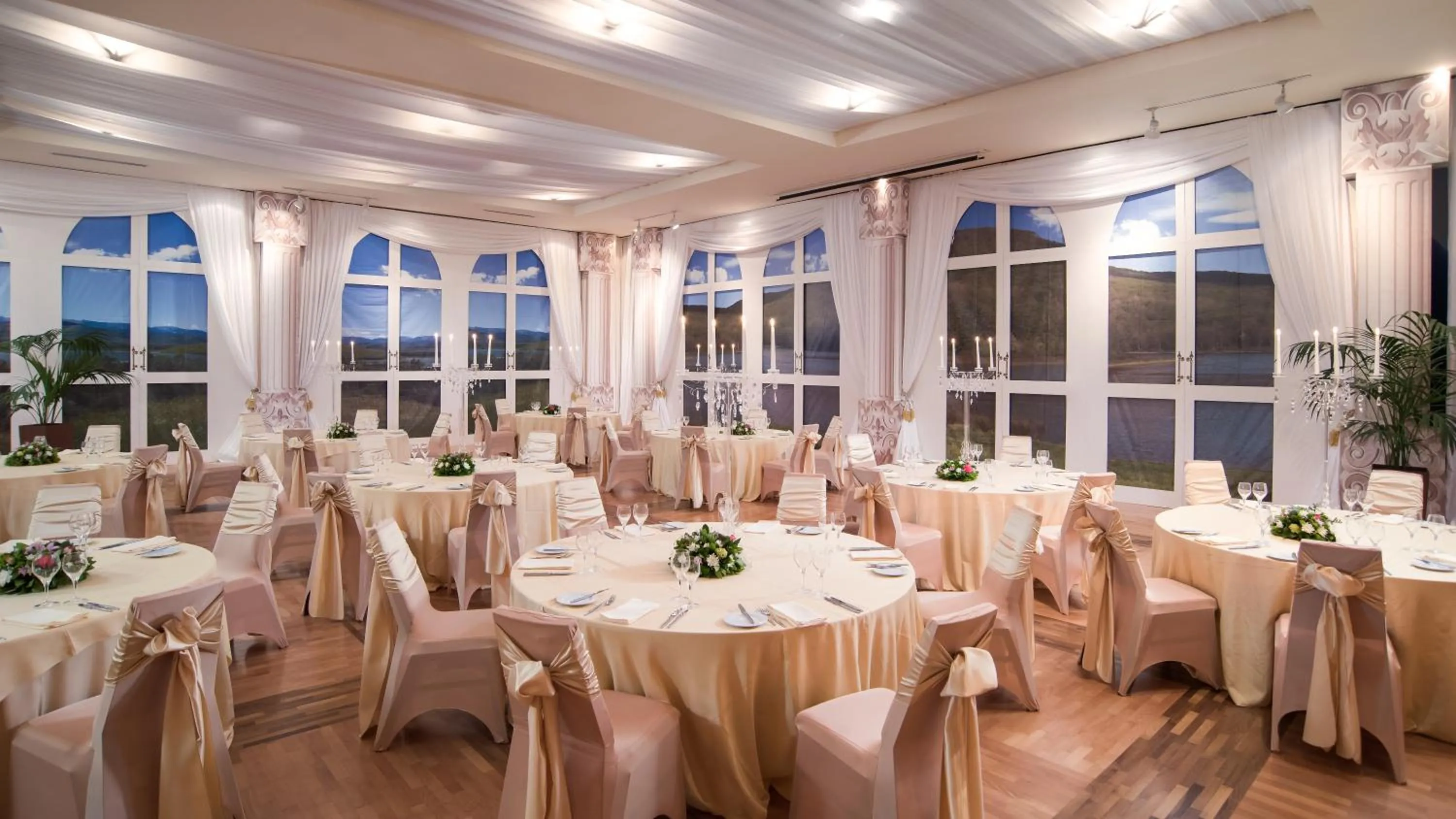 Banquet/Function facilities in Mak Albania Hotel