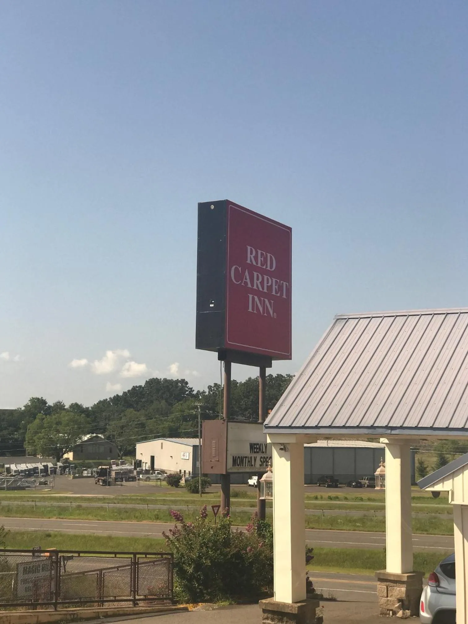 Property building in Red Carpet Inn