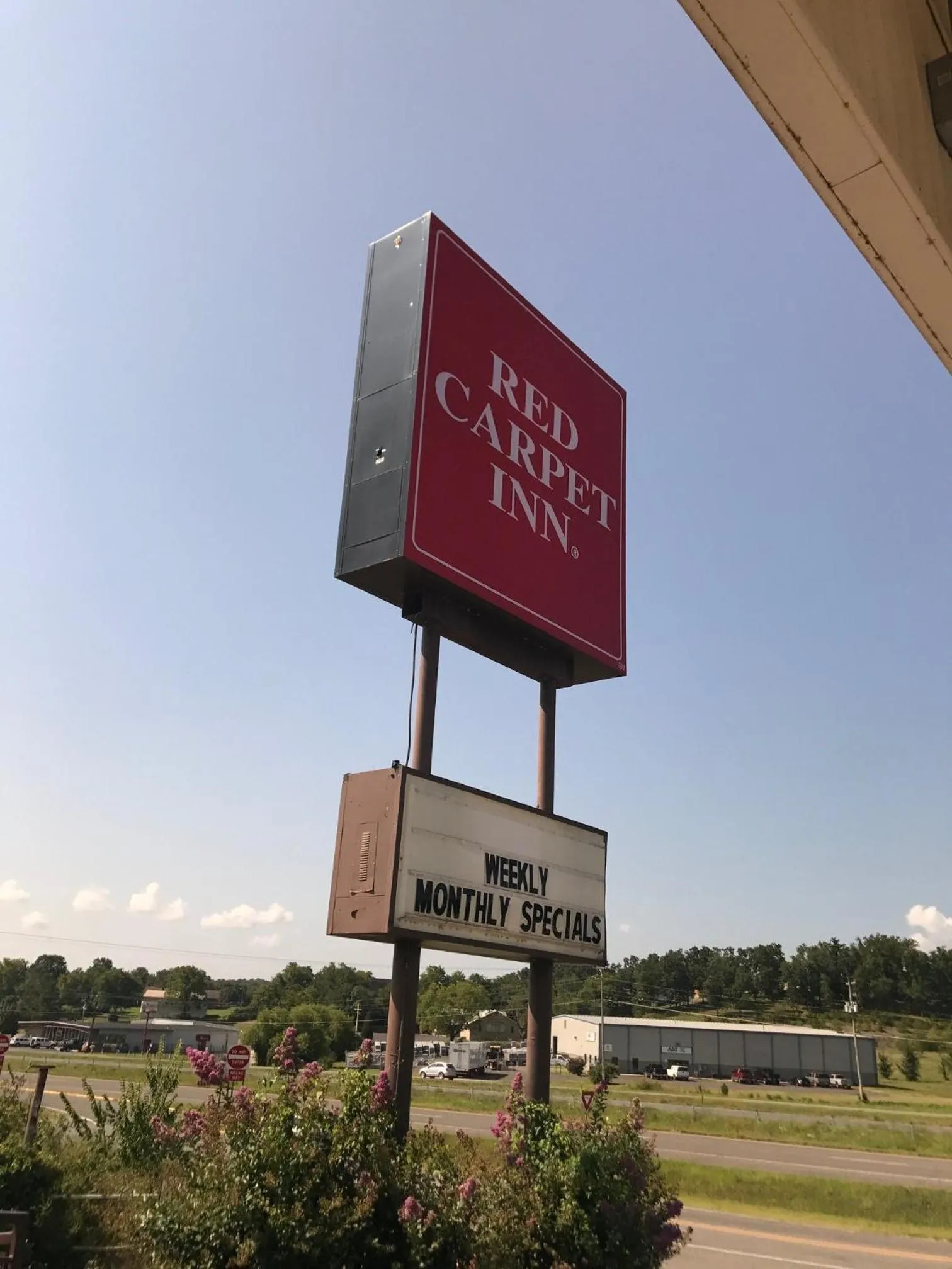 Property building in Red Carpet Inn