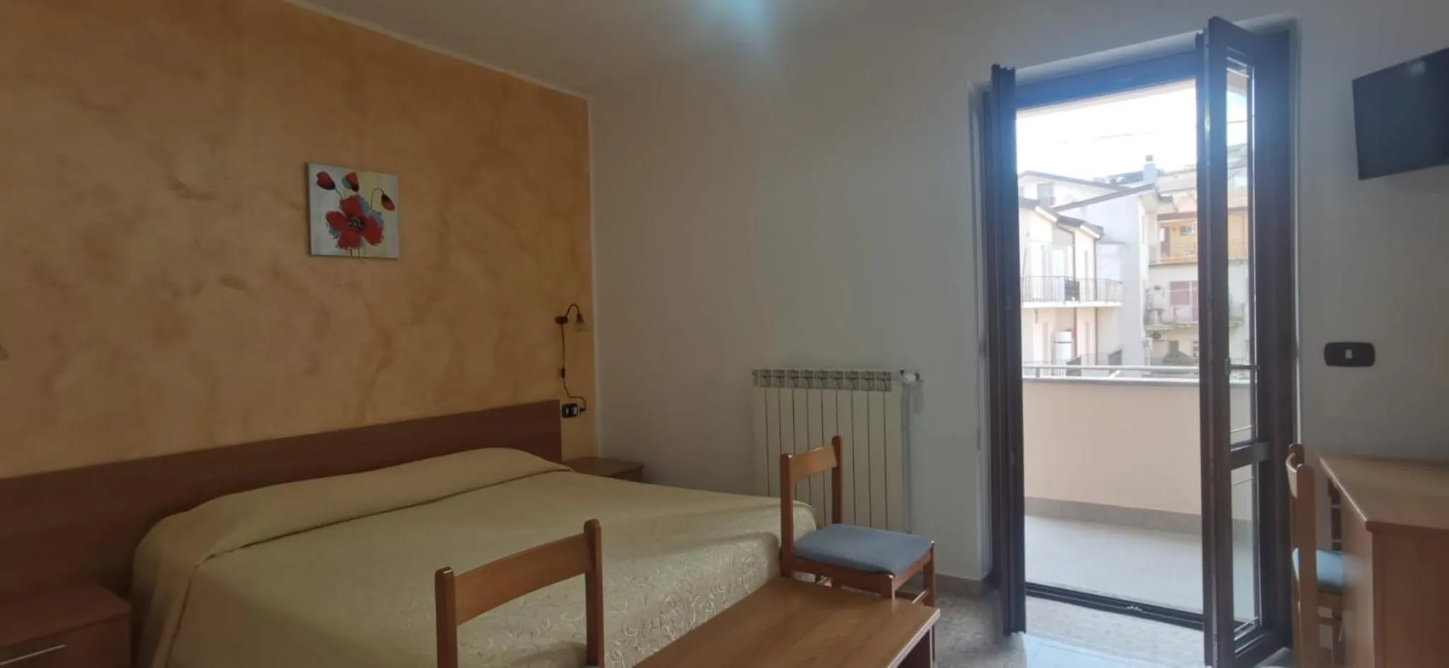 Bed in Hotel Edelweiss