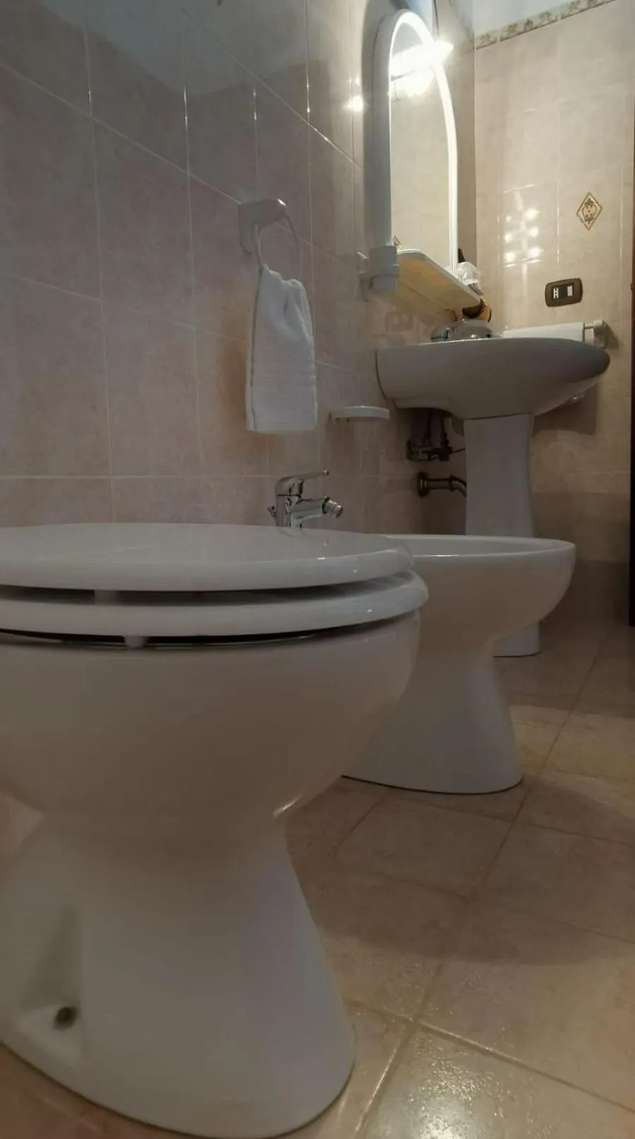 Bathroom in Hotel Edelweiss