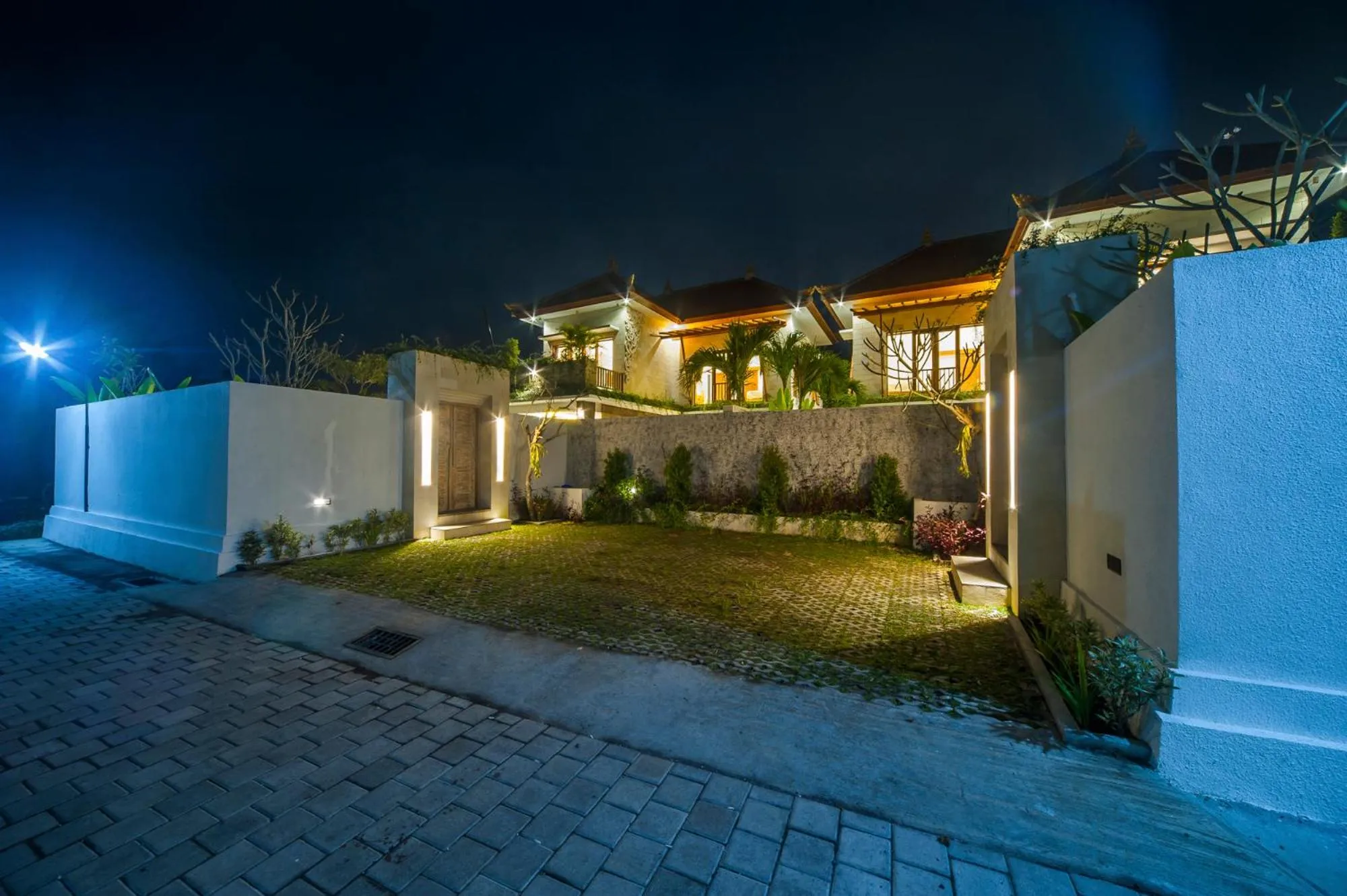 Parking in Villa Ubud Hill