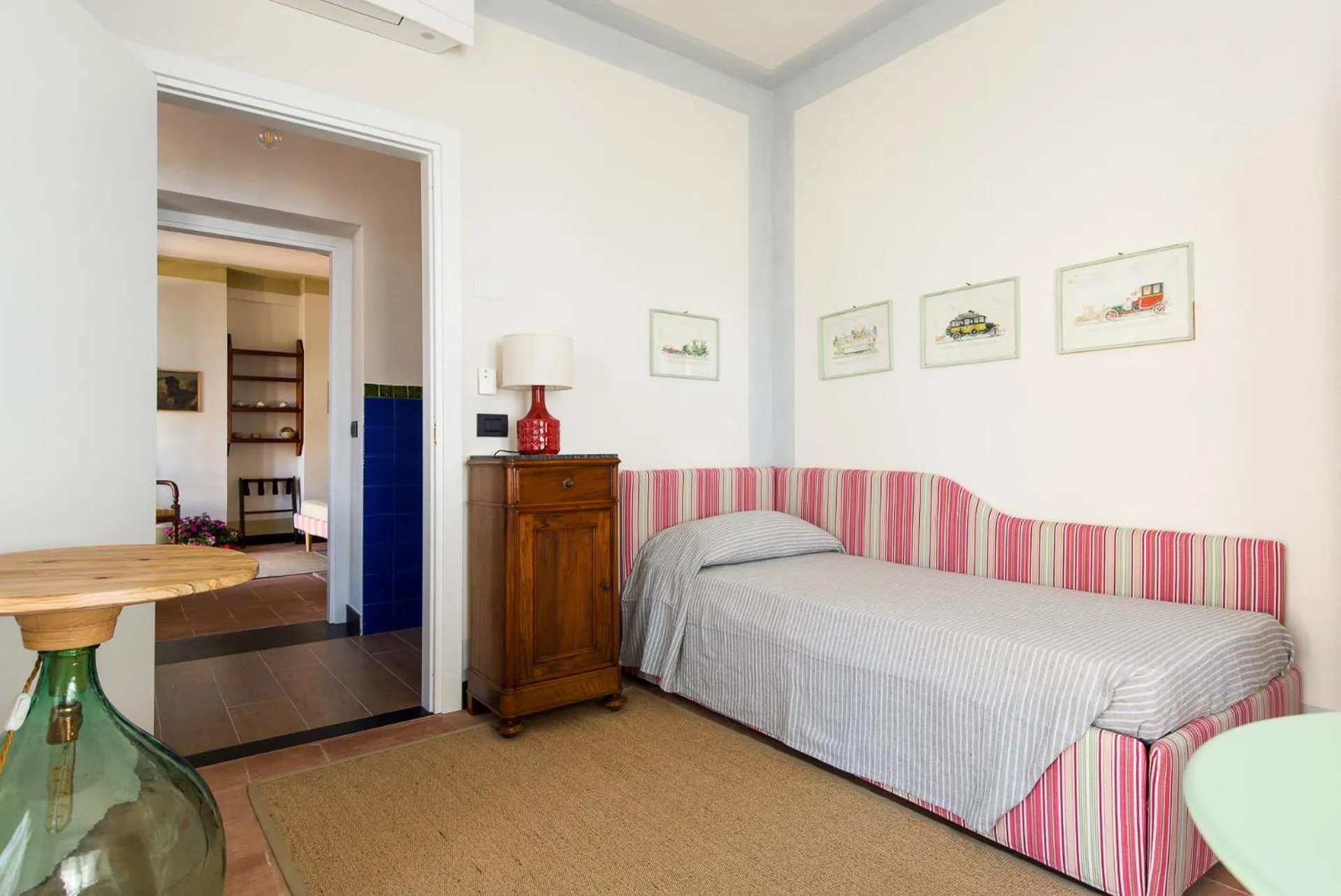 Photo of the whole room, Bed in Olivenere agriturismo