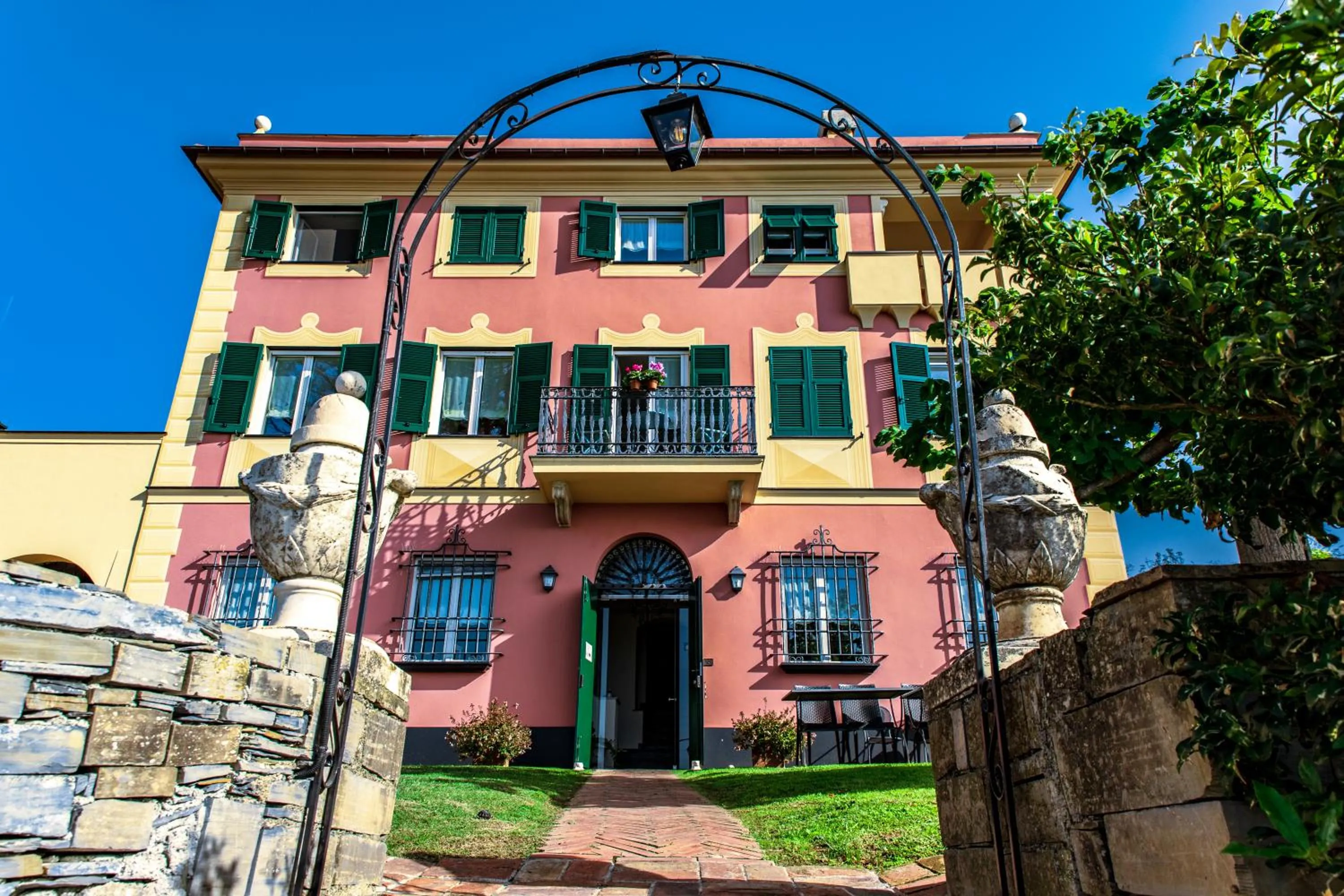 Property building in Olivenere agriturismo