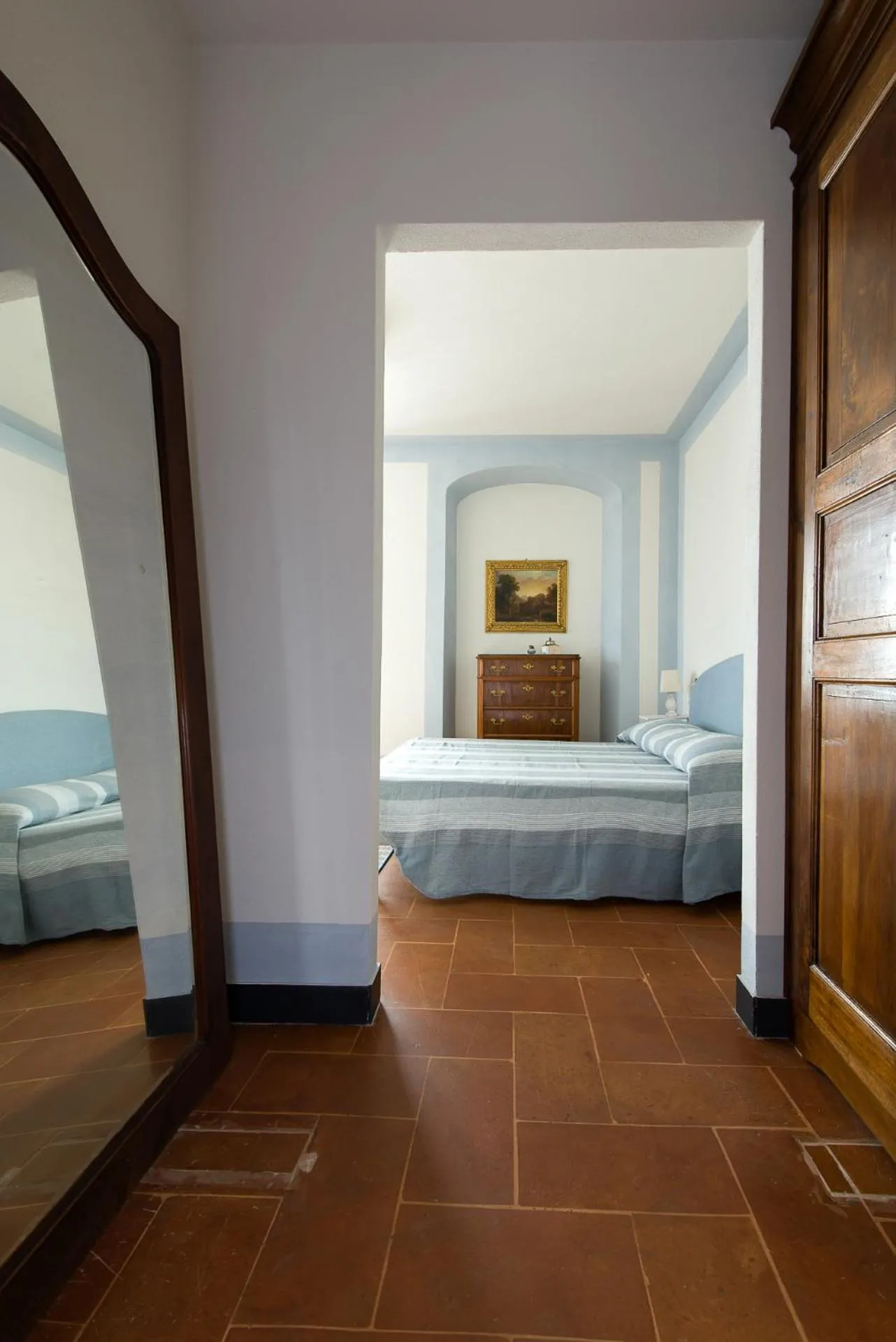 Photo of the whole room, Bed in Olivenere agriturismo