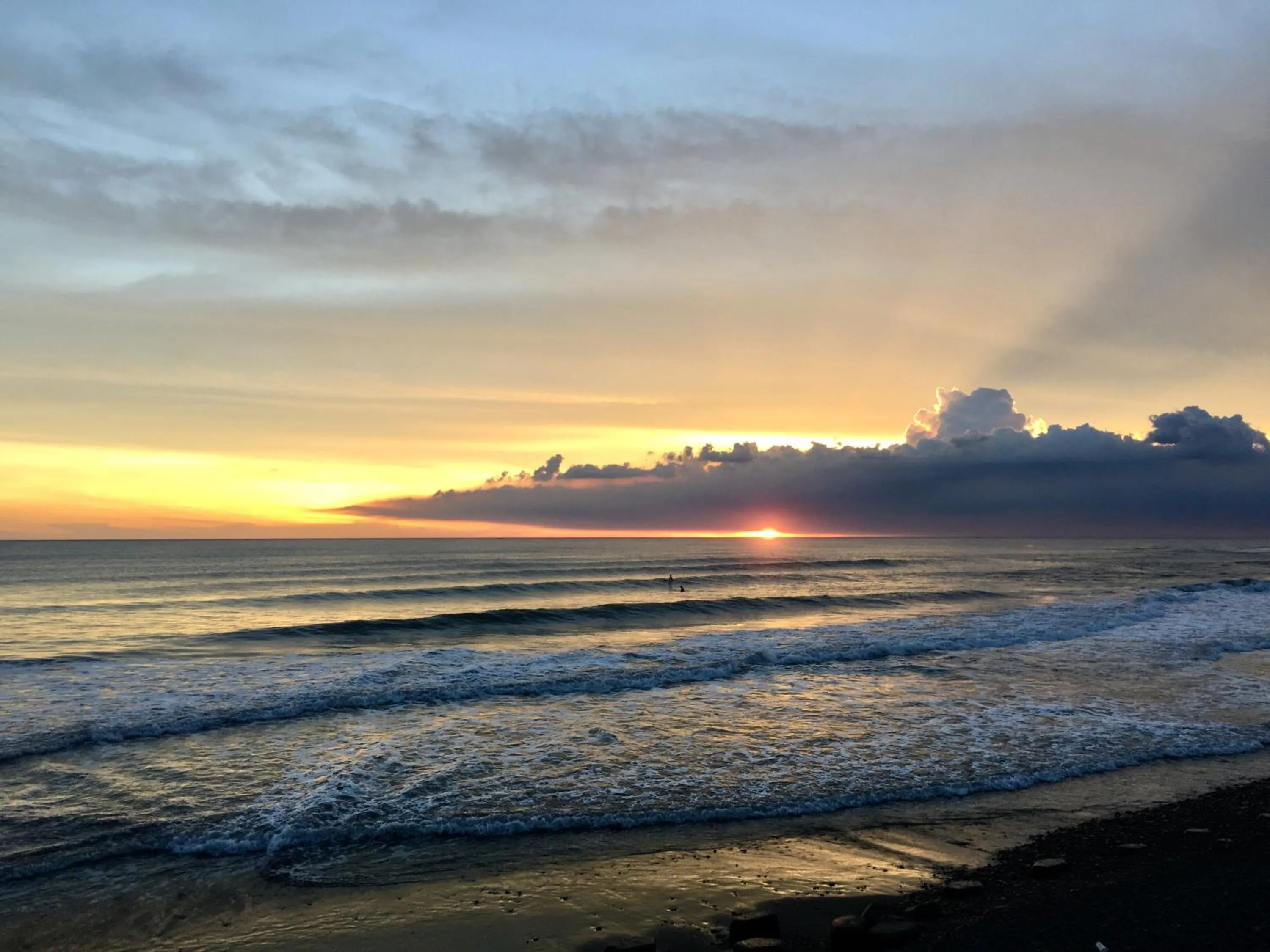 Beach in Hotel Everyday Life