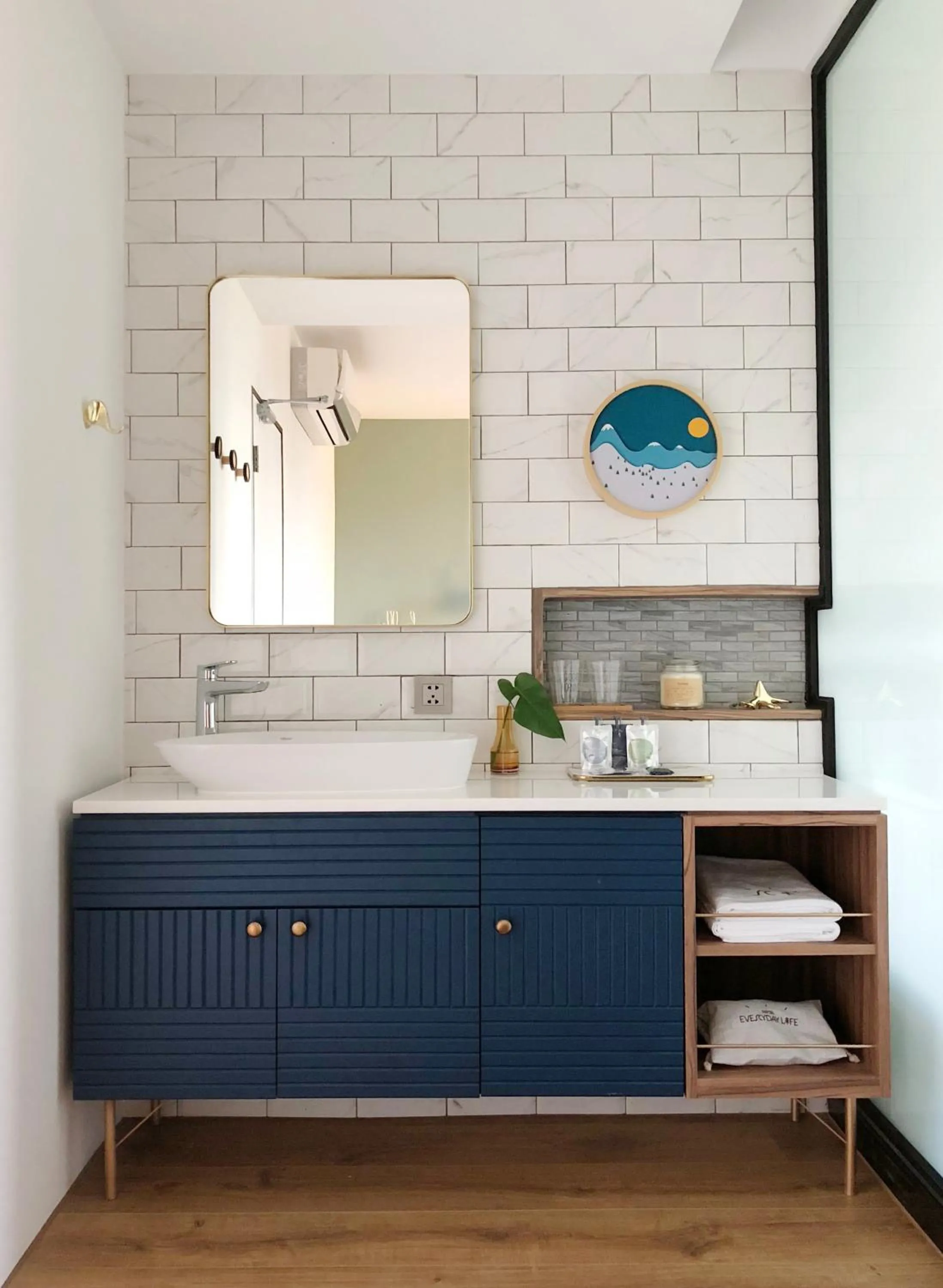 Shower in Hotel Everyday Life