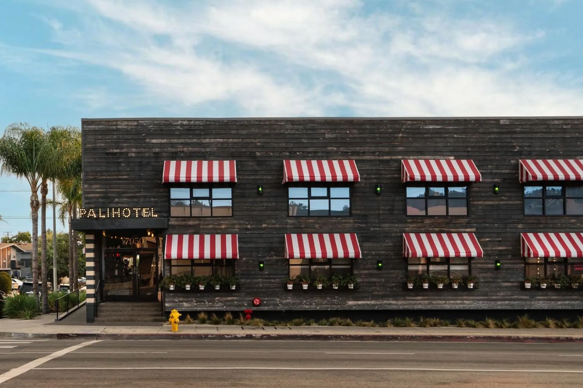 Facade/entrance in Palihotel Melrose