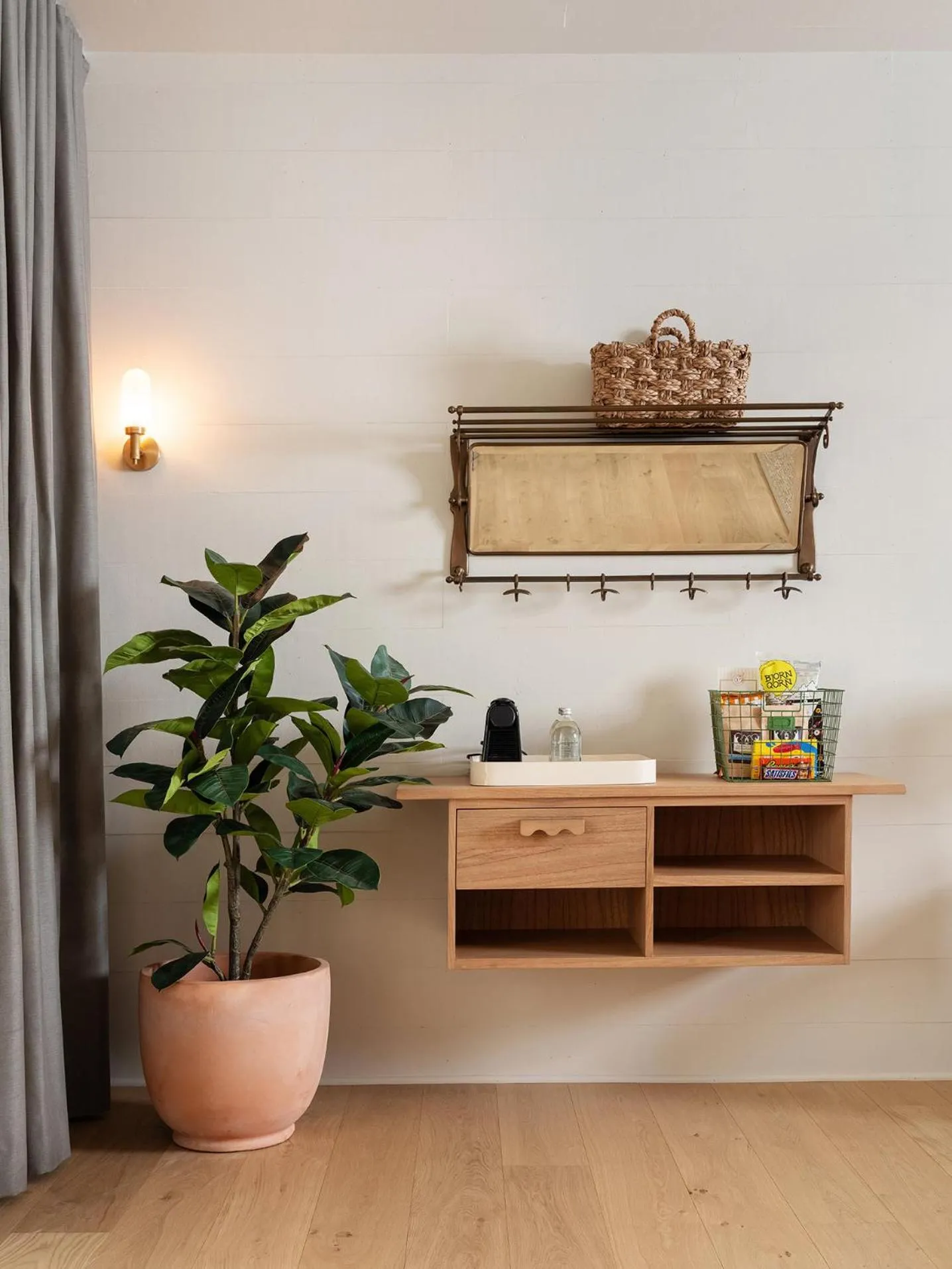 Bedroom in Palihotel Melrose